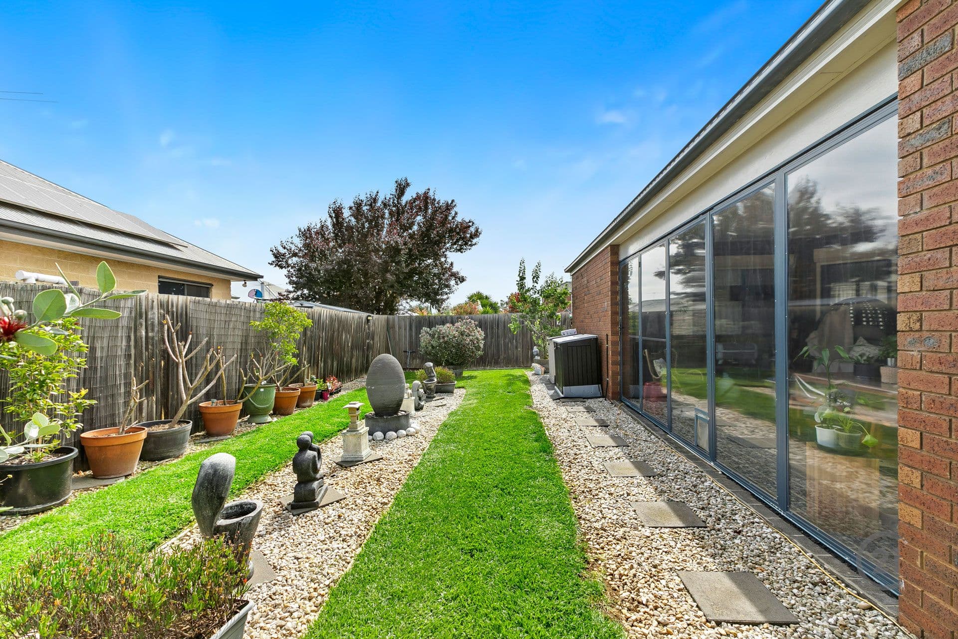 96 Lancaster Drive, Point Cook, VIC, 3030, Point Cook - Thumbnail 3