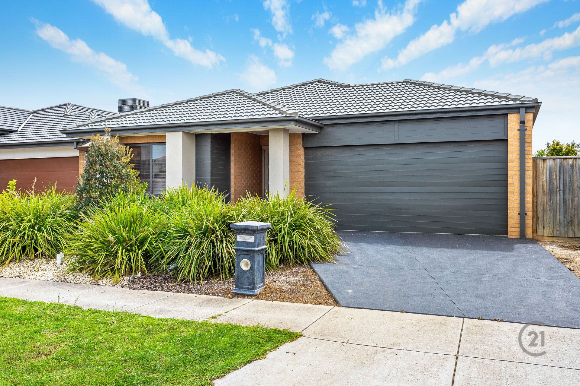21 Bovard Avenue, Point Cook, VIC, 3030, Point Cook - Thumbnail 2