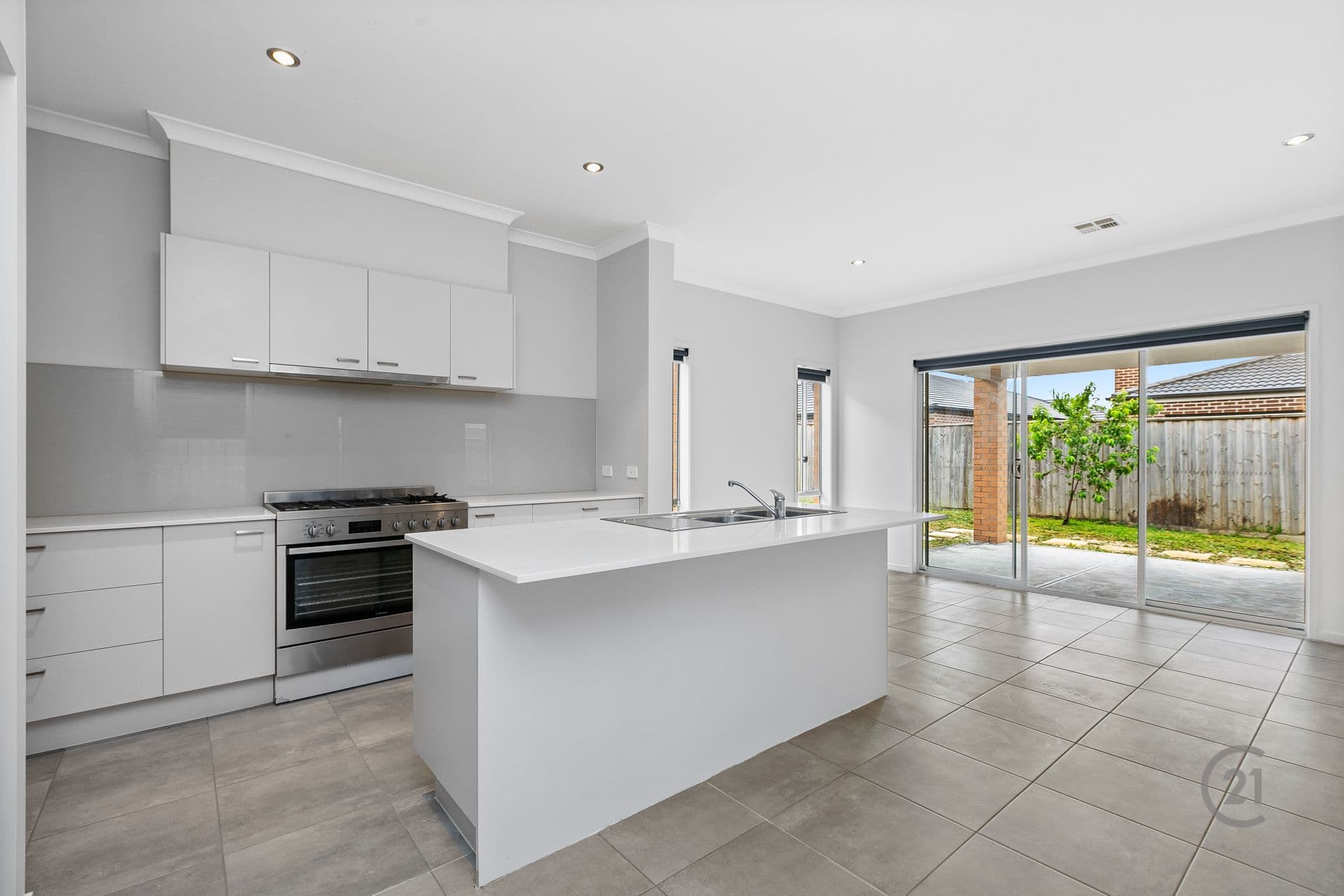 4 Barleycorn Street, Point Cook, VIC, 3030, Point Cook - Thumbnail 4