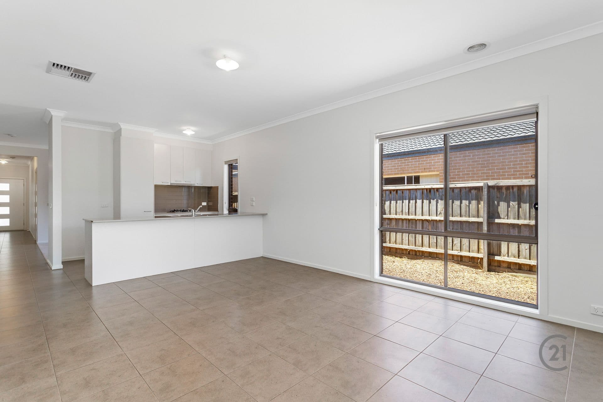 16 Chamberlain Way, Williams Landing, VIC, 3027, Williams Landing - Thumbnail 7