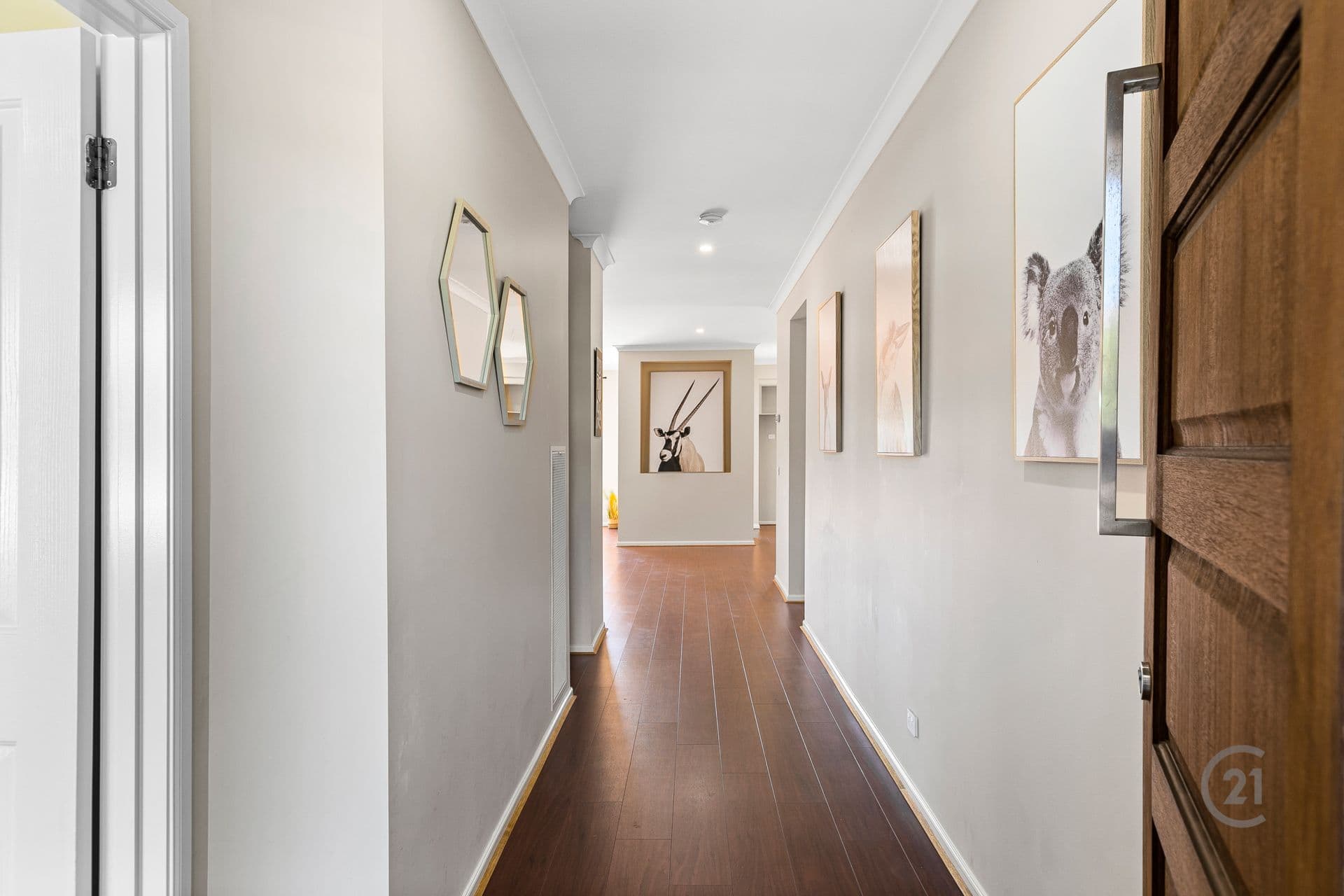 17 Hartwood Avenue, Williams Landing, VIC, 3027, Williams Landing - Thumbnail 3
