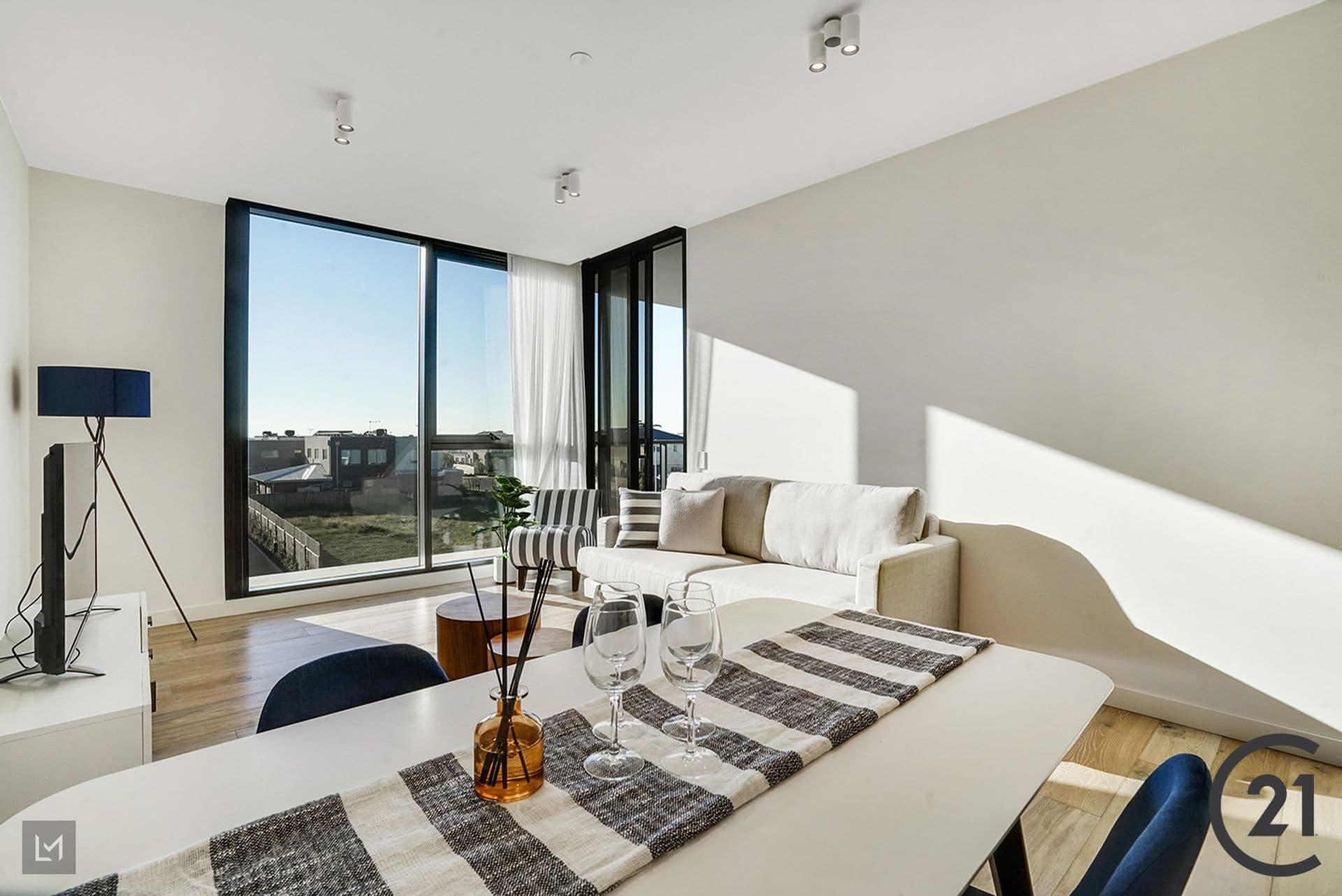 235/33 Quay Boulevard, Werribee South, VIC, 3030, Werribee South - Thumbnail 2
