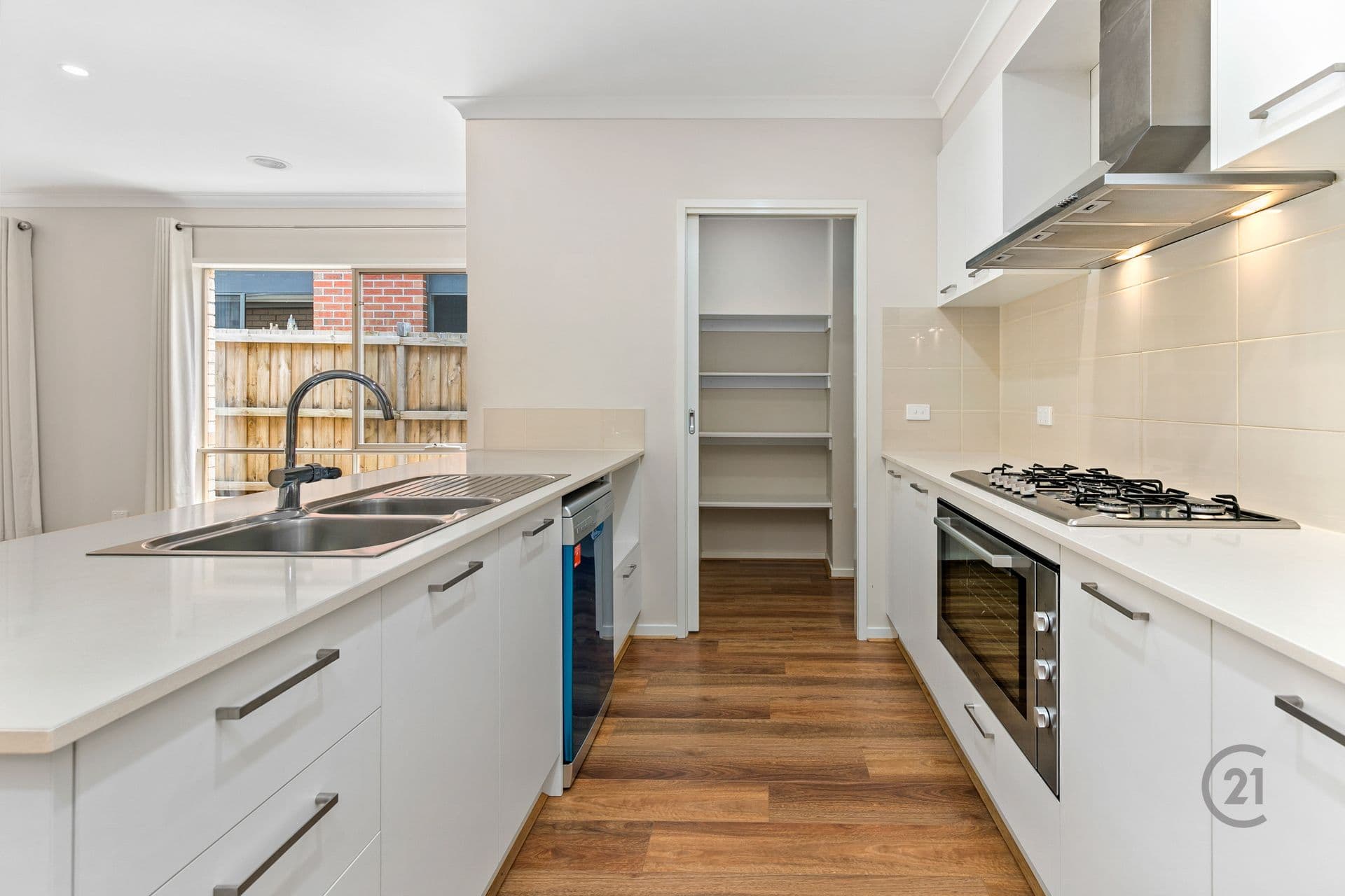 93 Bensonhurst Parade, Point Cook, VIC, 3030, Point Cook - Thumbnail 6