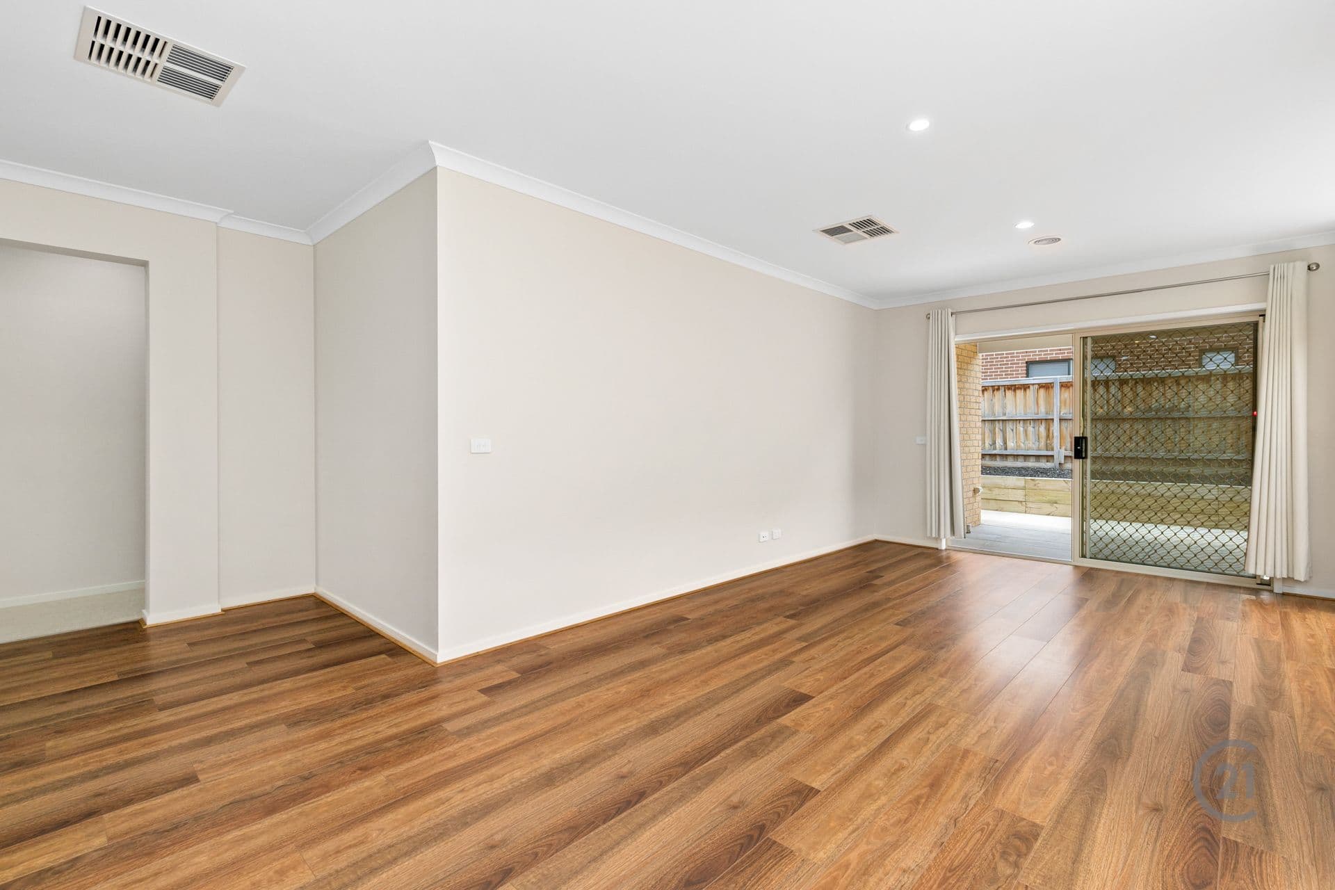93 Bensonhurst Parade, Point Cook, VIC, 3030, Point Cook - Thumbnail 5