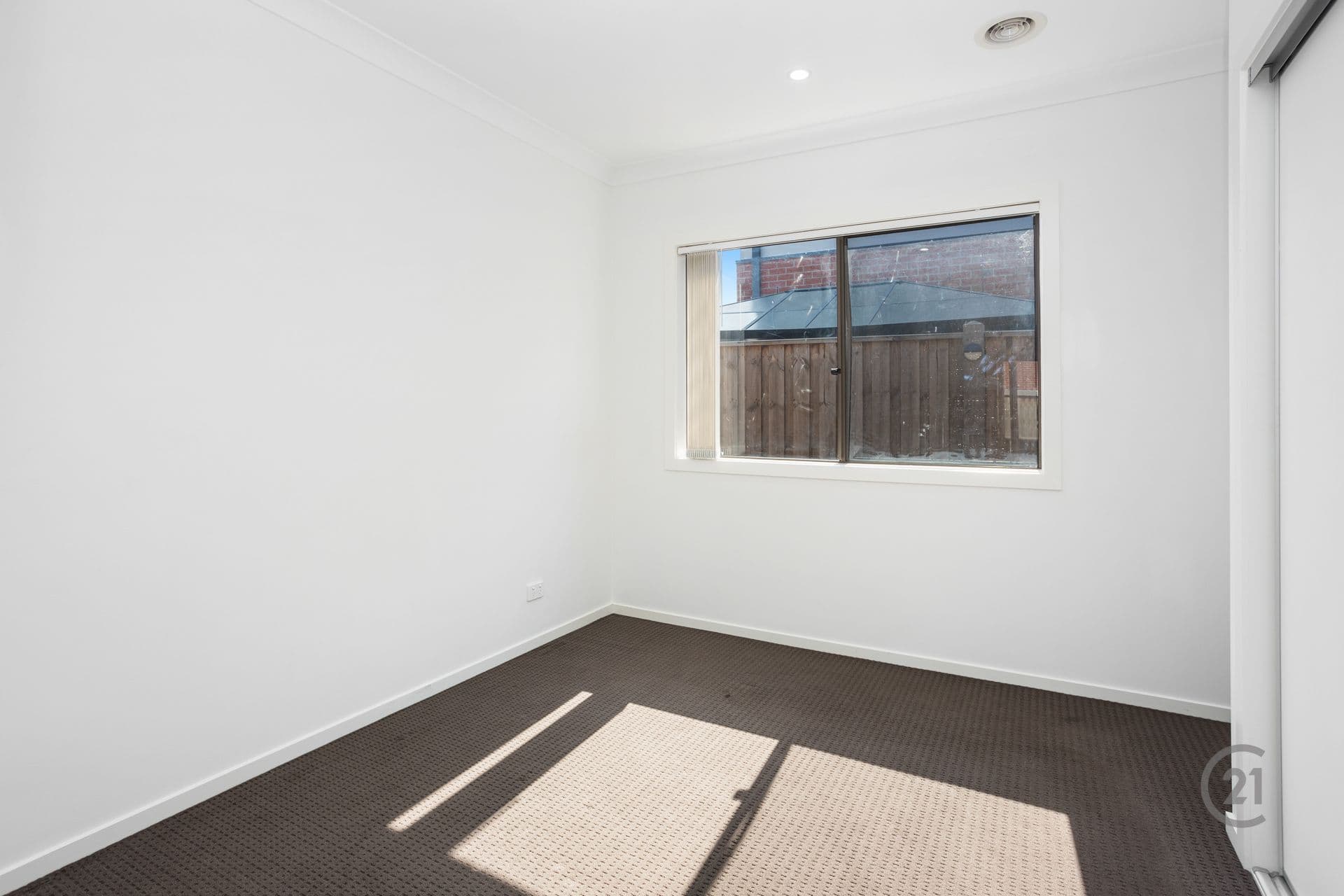 34 Kittyhawk Road, Point Cook, VIC, 3030, Point Cook - Thumbnail 8
