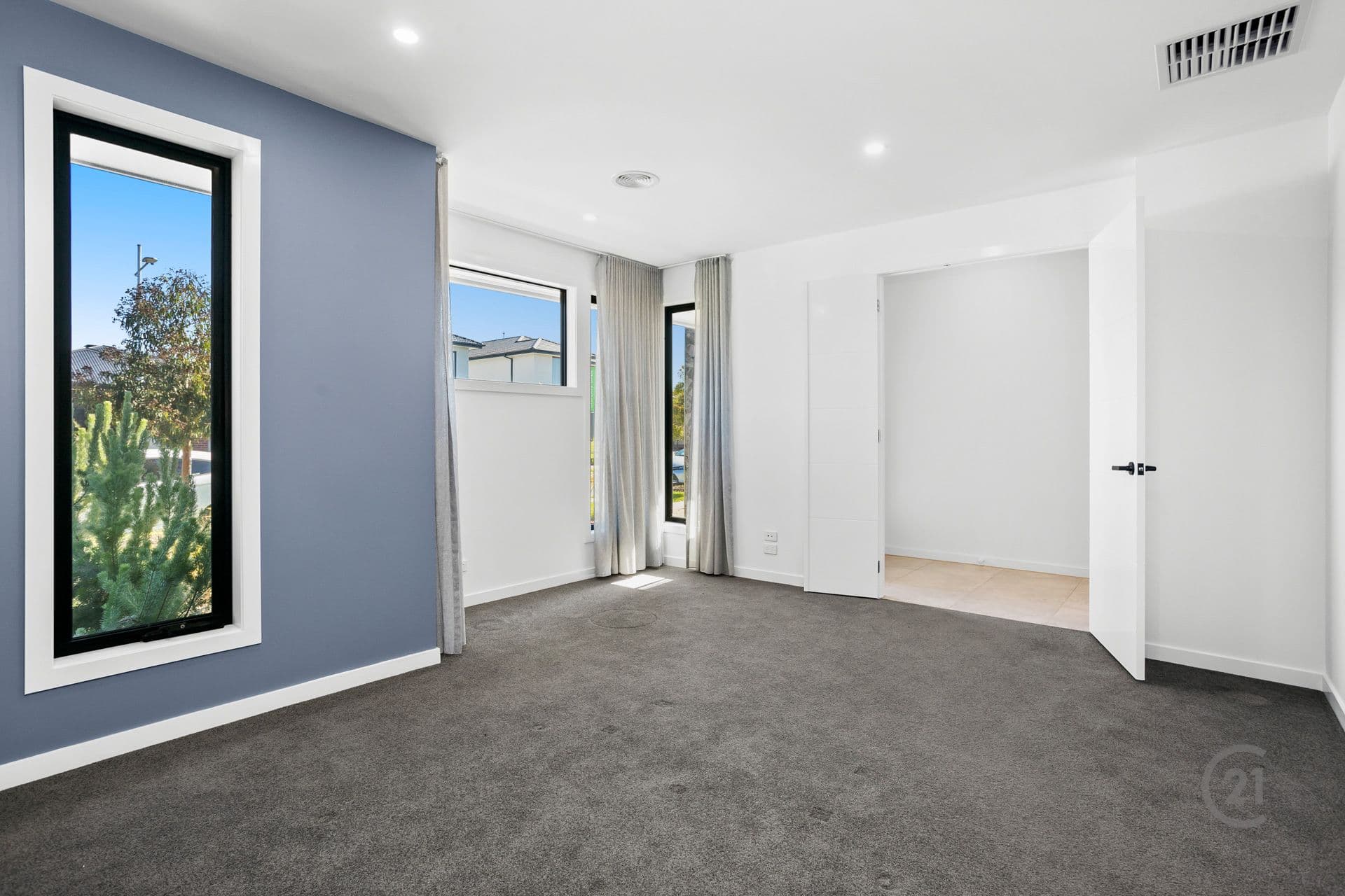 49 Lionsgate Crescent, Tarneit, VIC, 3029, Tarneit - Thumbnail 3