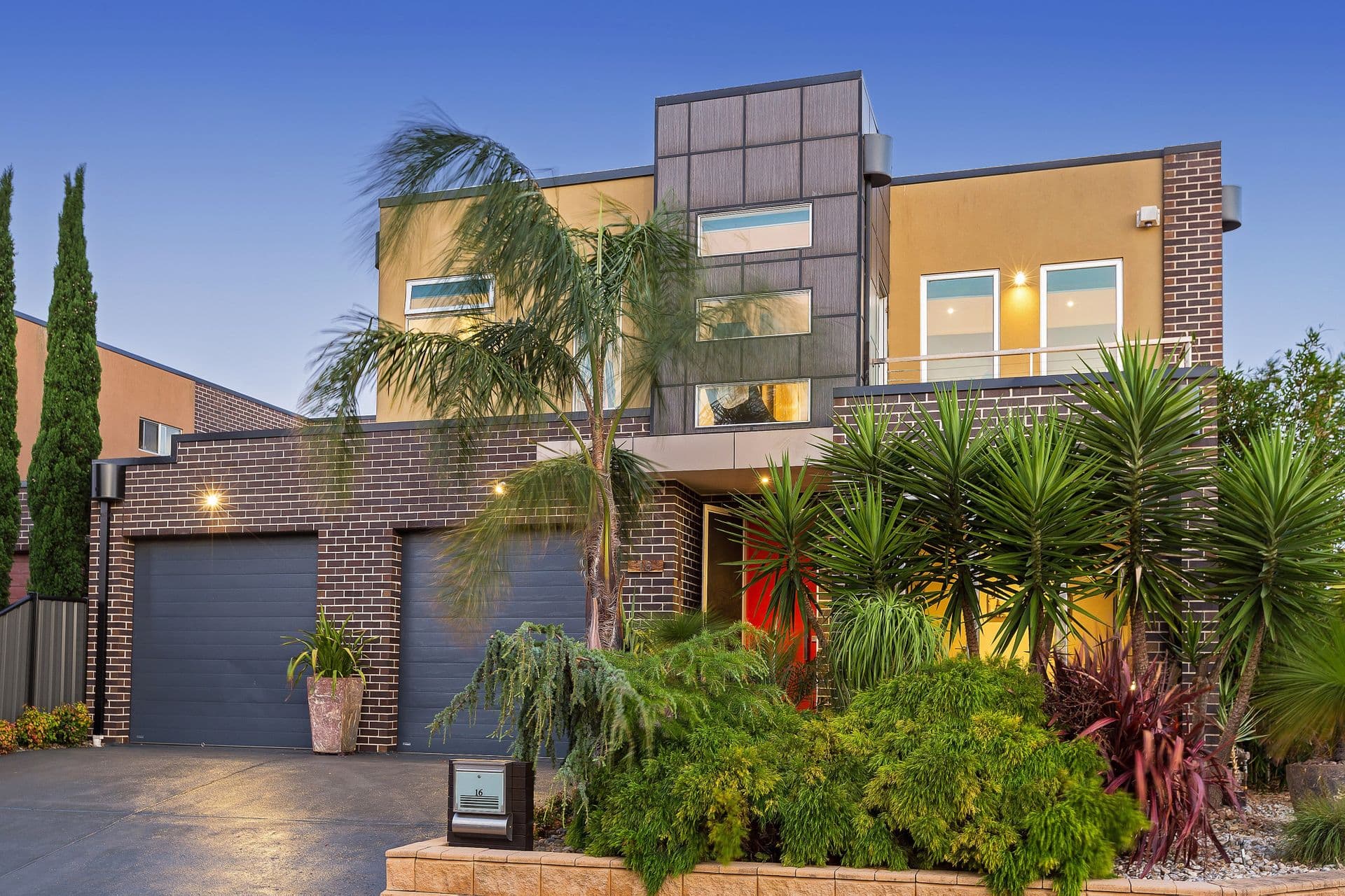 16 Moncrieff Parade, Point Cook, VIC, 3030, Point Cook - Thumbnail 2