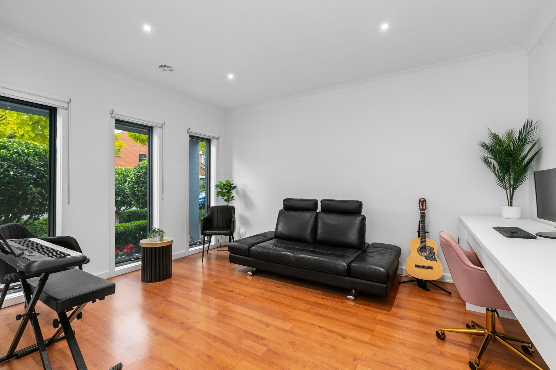 7 Barkly Close, Caroline Springs, VIC, 3023, Caroline Springs - Thumbnail 4