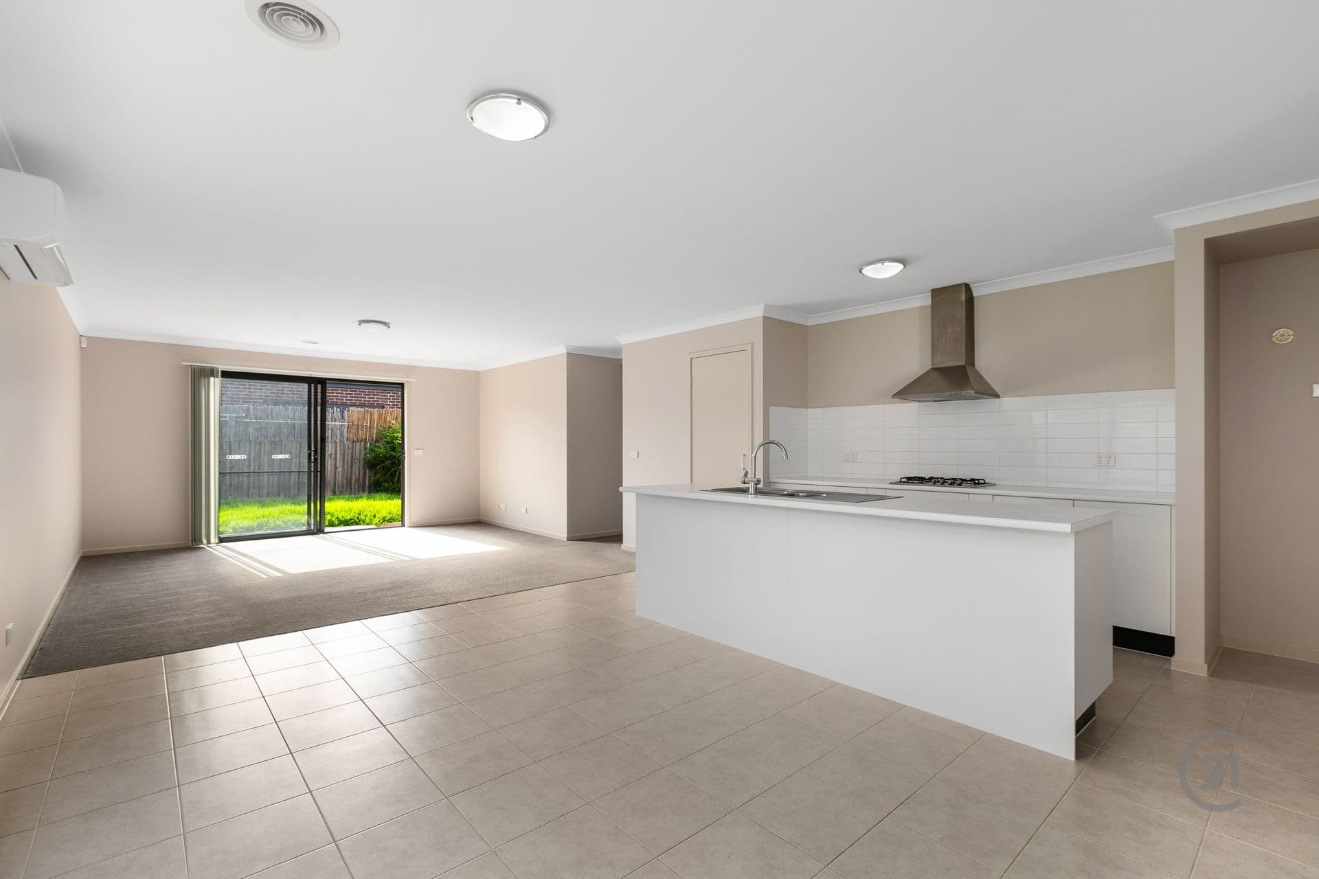 14 Solitude Crescent, Point Cook, VIC, 3030, Point Cook - Thumbnail 8