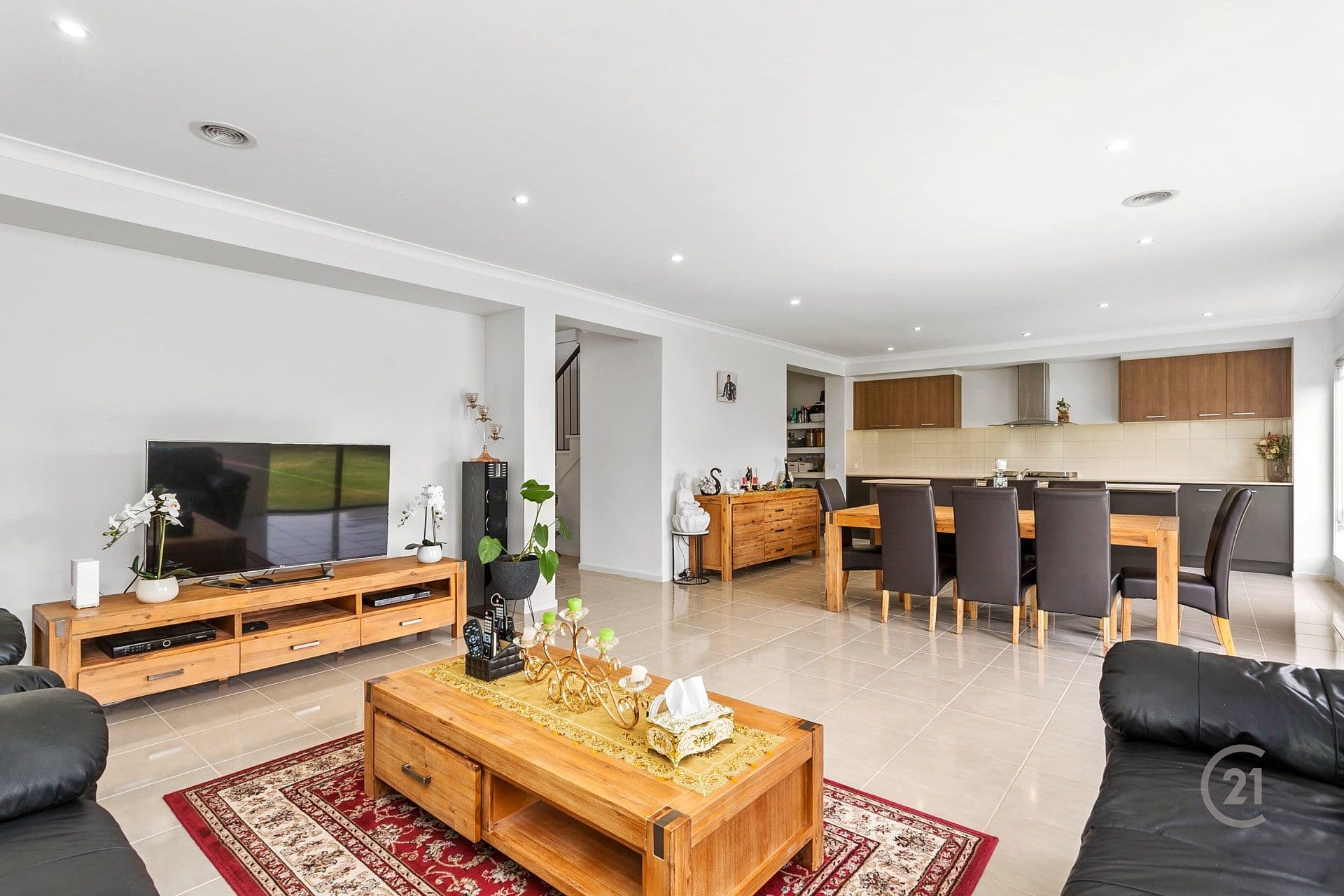 121 Bondi Parade, Point Cook, VIC, 3030, Point Cook - Thumbnail 2