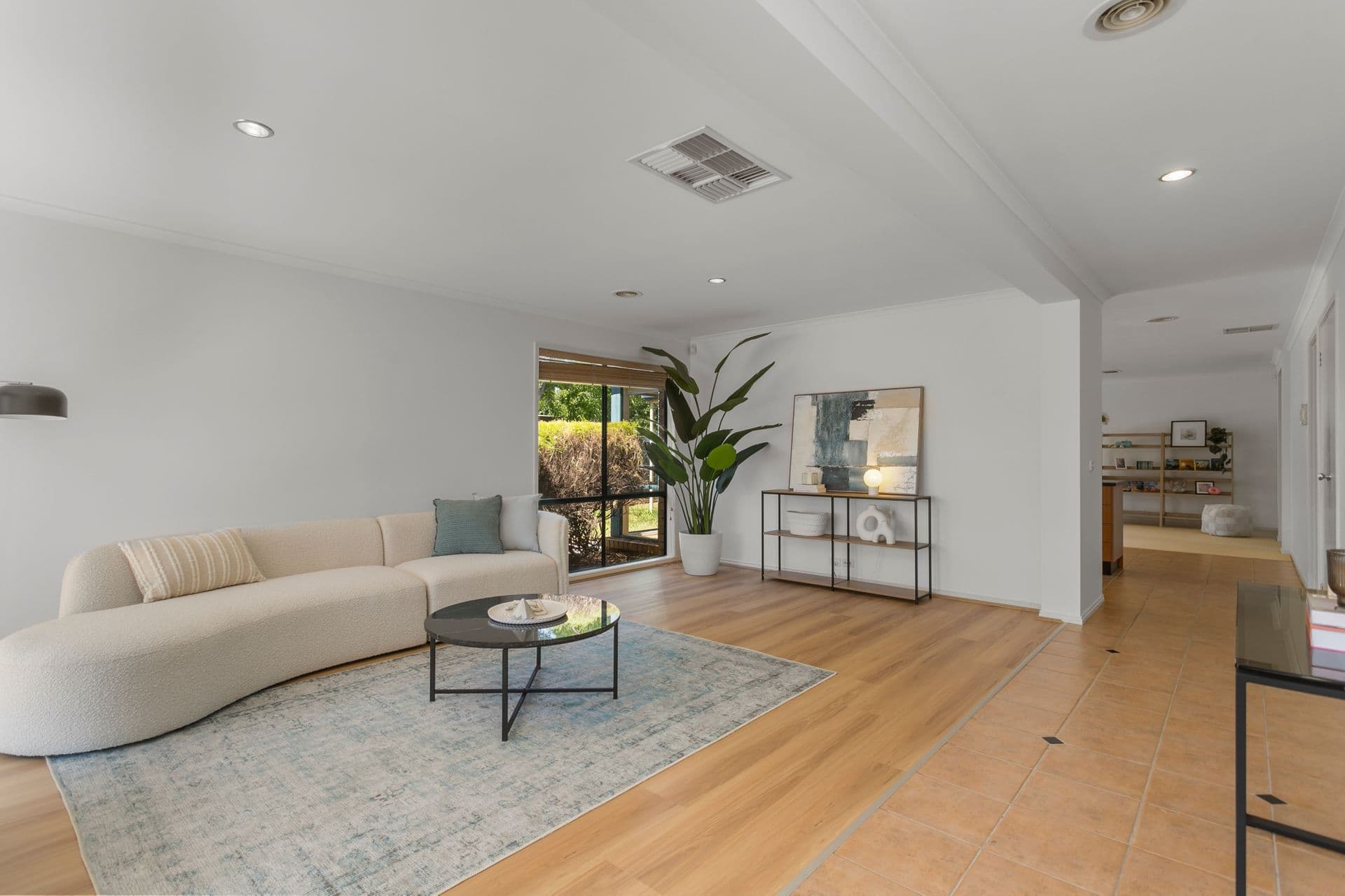19 Livorno Lane, Point Cook, VIC, 3030, Point Cook - Thumbnail 2