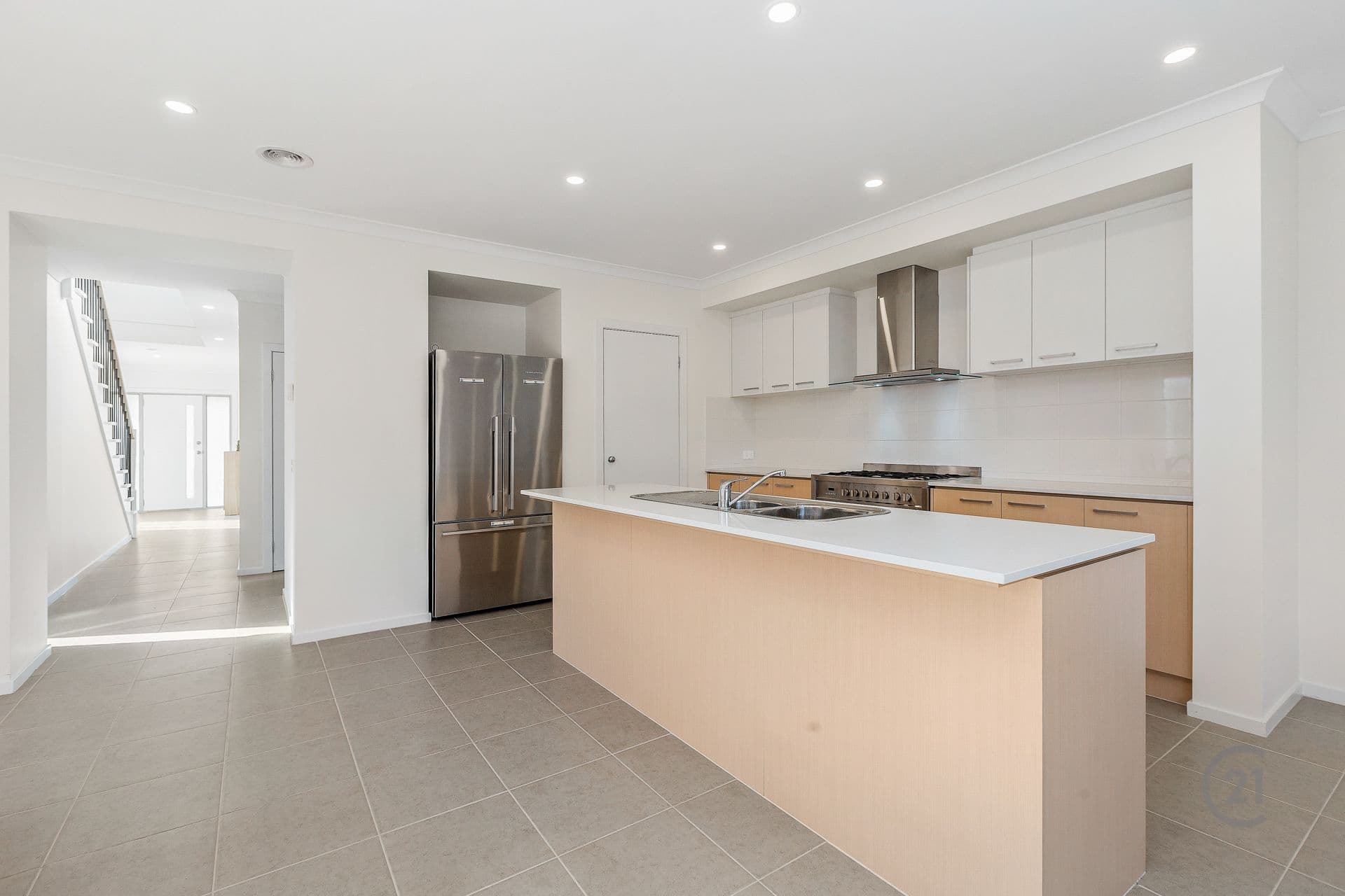 6 Hutchence Drive, Point Cook, VIC, 3030, Point Cook - Thumbnail 6