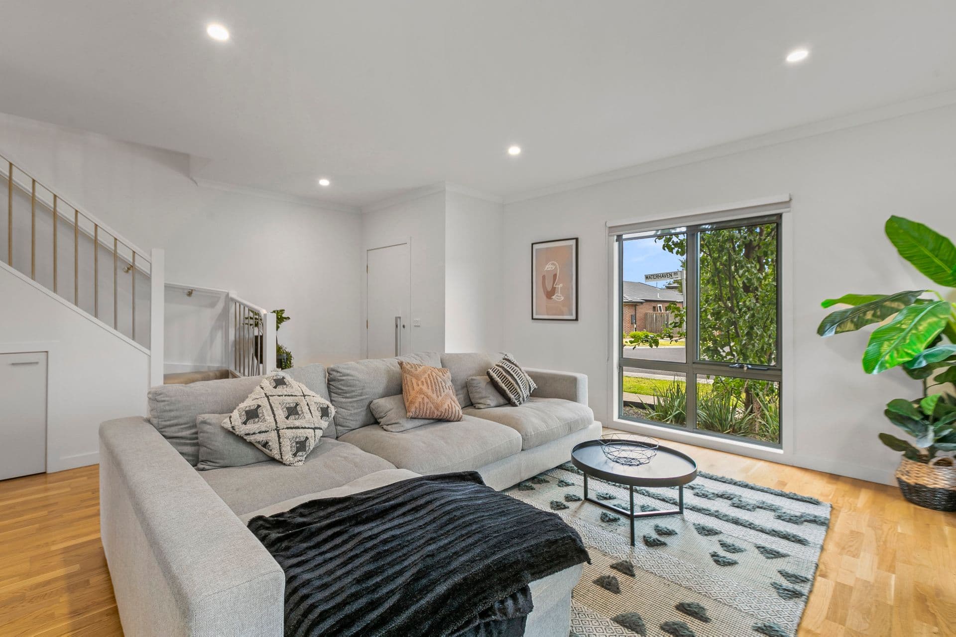 137 Waterhaven Boulevard, Point Cook, VIC, 3030, Point Cook - Thumbnail 2