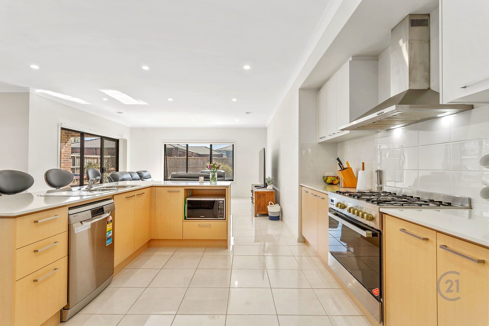 35 Bensonhurst Parade, Point Cook, VIC, 3030, Point Cook - Thumbnail 5