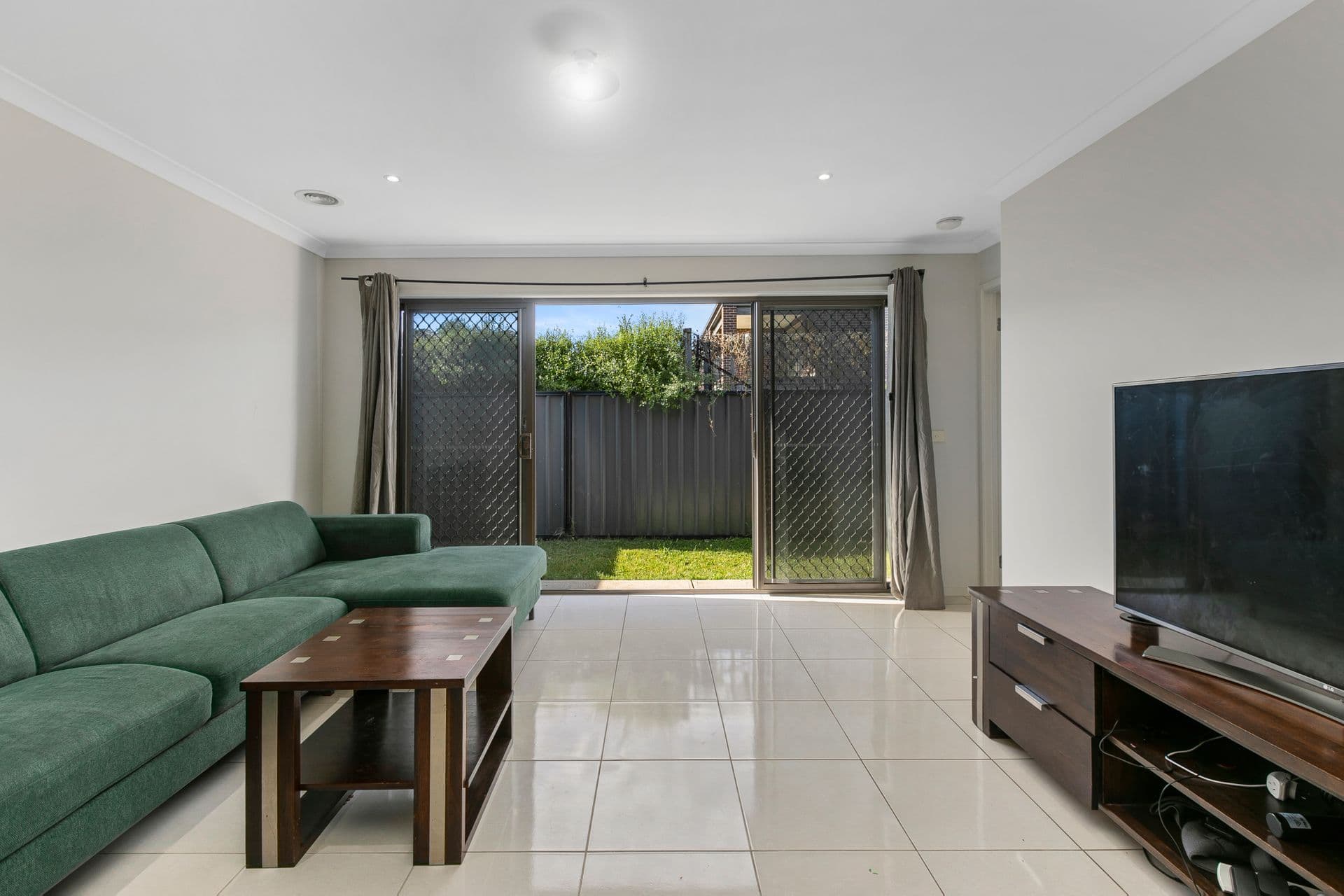 8 Silverbush Way, Truganina, VIC, 3029, Truganina - Thumbnail 8