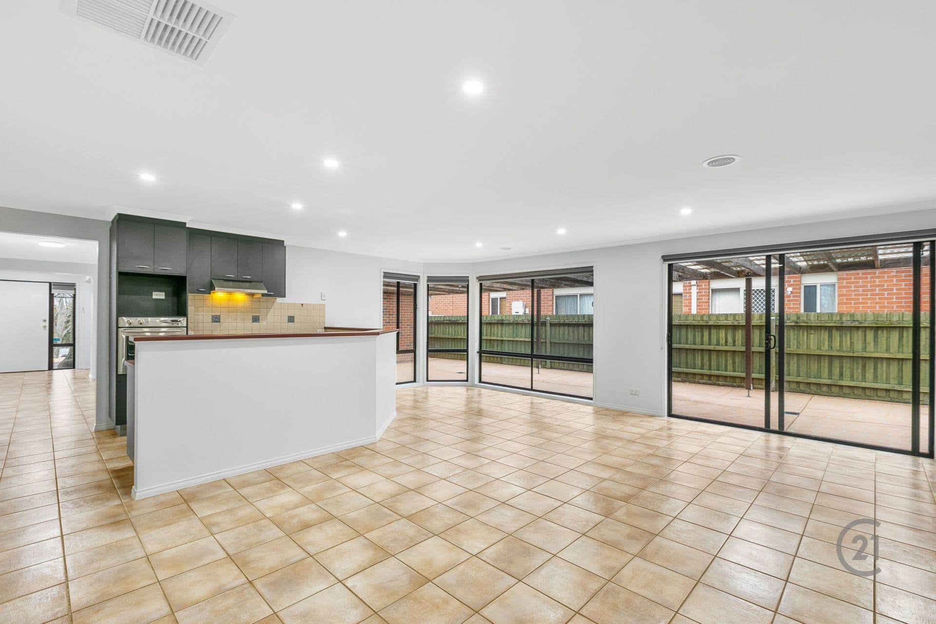 10 Jedburgh Way, Point Cook, VIC, 3030, Point Cook - Thumbnail 8