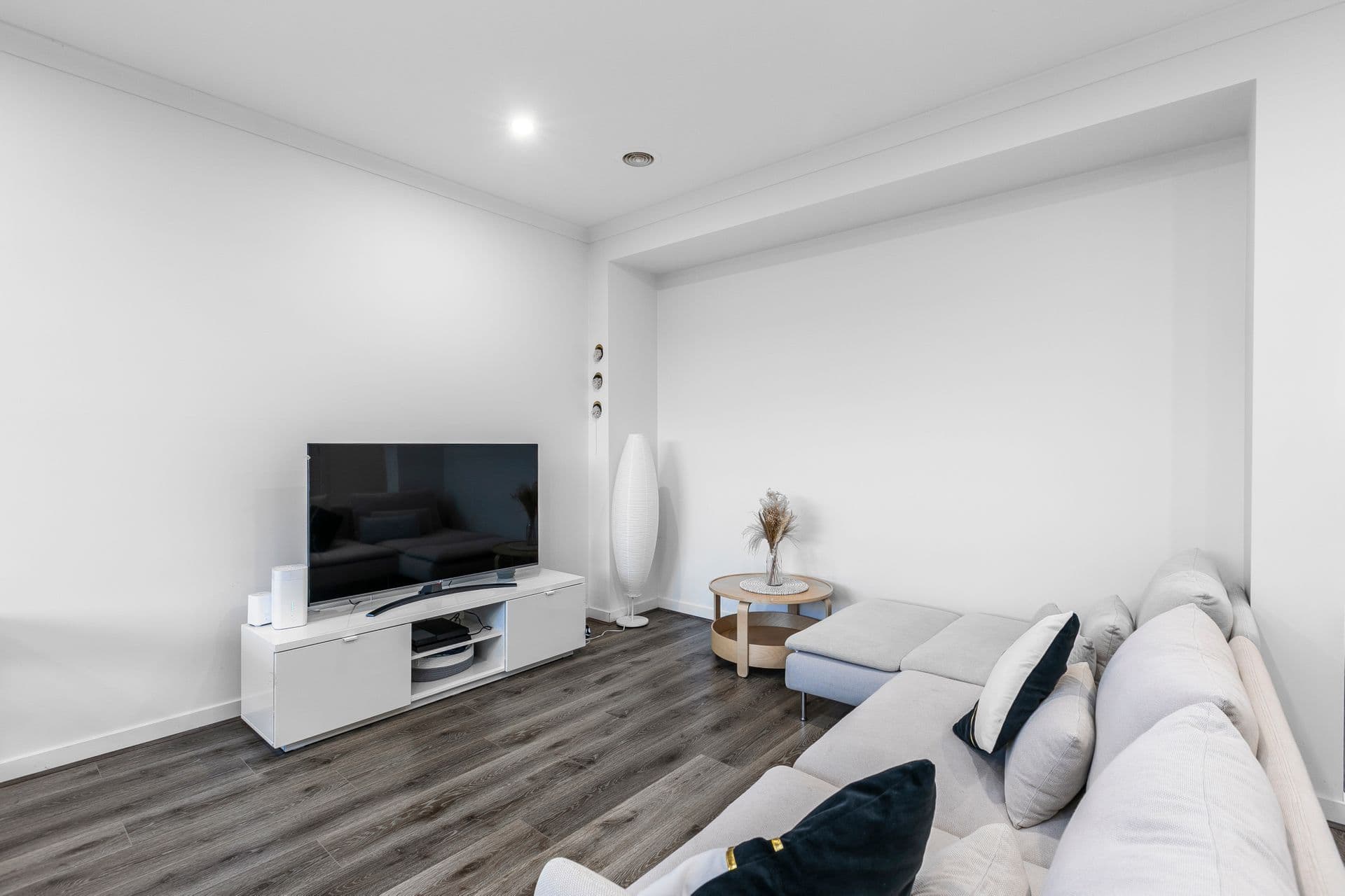 8 Lenox Walk, Point Cook, VIC, 3030, Point Cook - Thumbnail 8