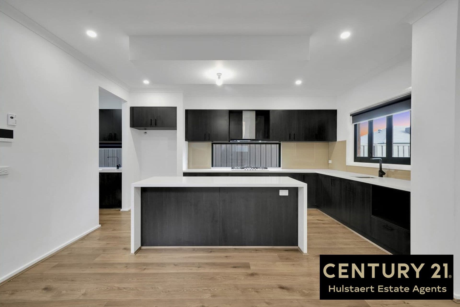 14 Corvo Drive, Truganina, VIC, 3029, Truganina - Thumbnail 3