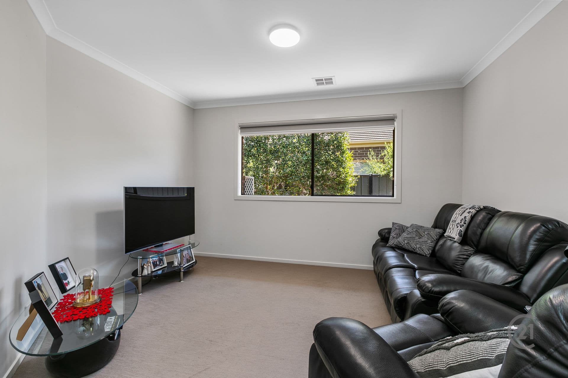 7 Truscott Grove, Point Cook, VIC, 3030, Point Cook - Thumbnail 5
