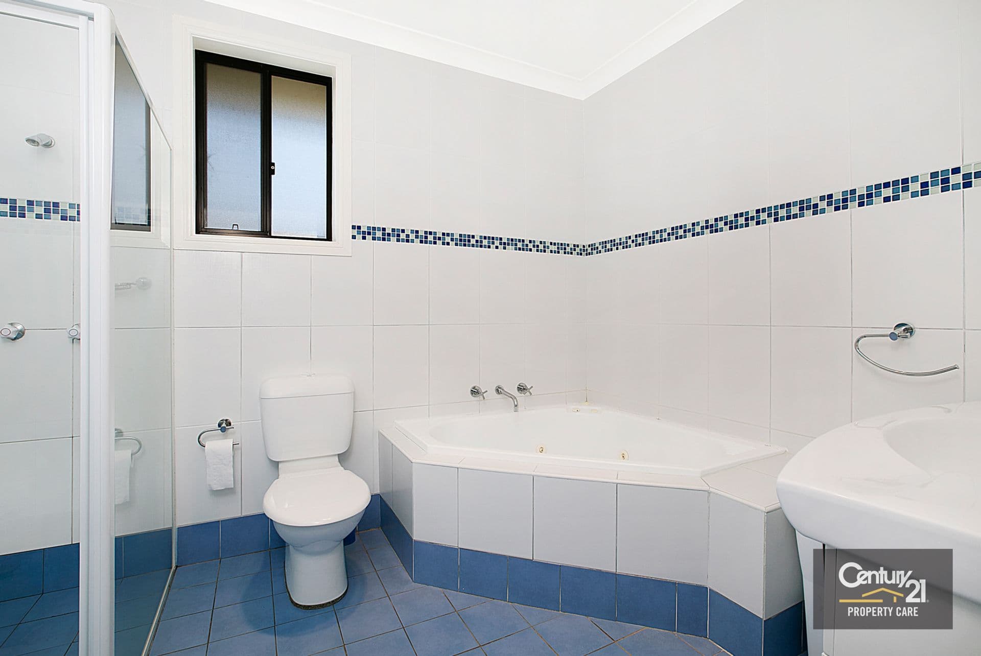 3/75 Minto Rd, Minto, NSW, 2566, Minto - Thumbnail 2