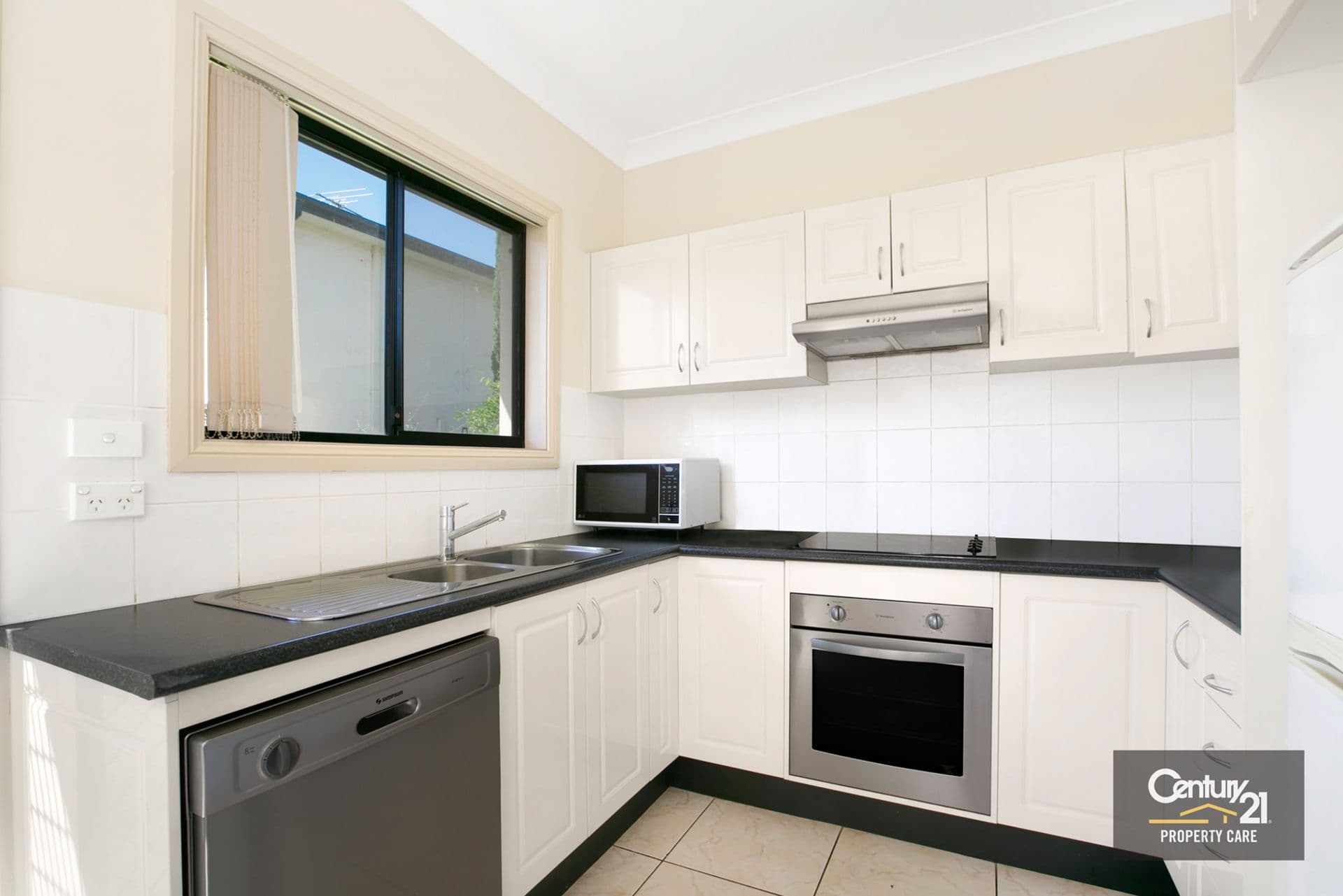 3/75 Minto Rd, Minto, NSW, 2566, Minto - Thumbnail 5