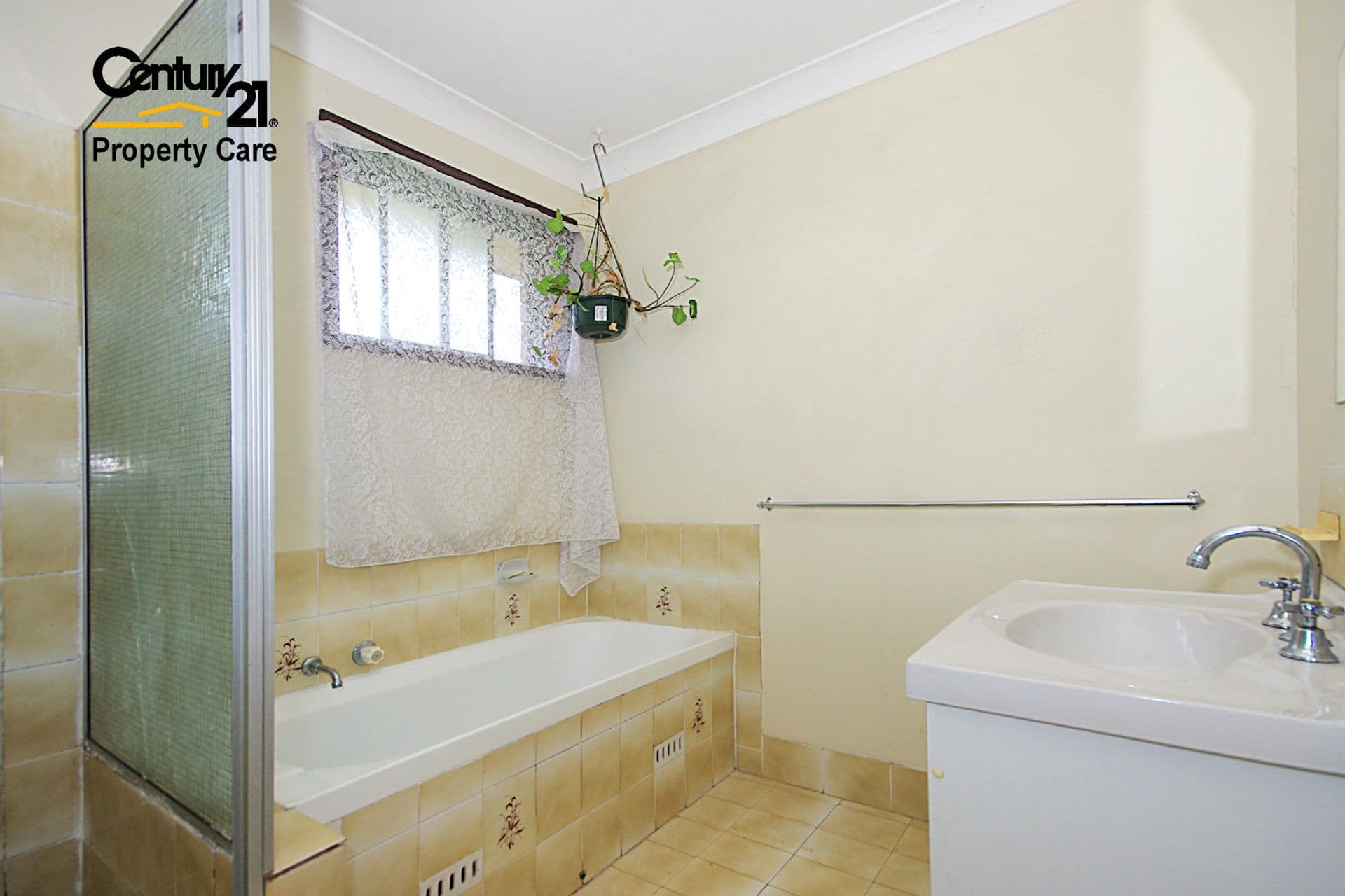 6/49 Blairgowrie Cct, St Andrews, NSW, 2566, St Andrews - Thumbnail 2