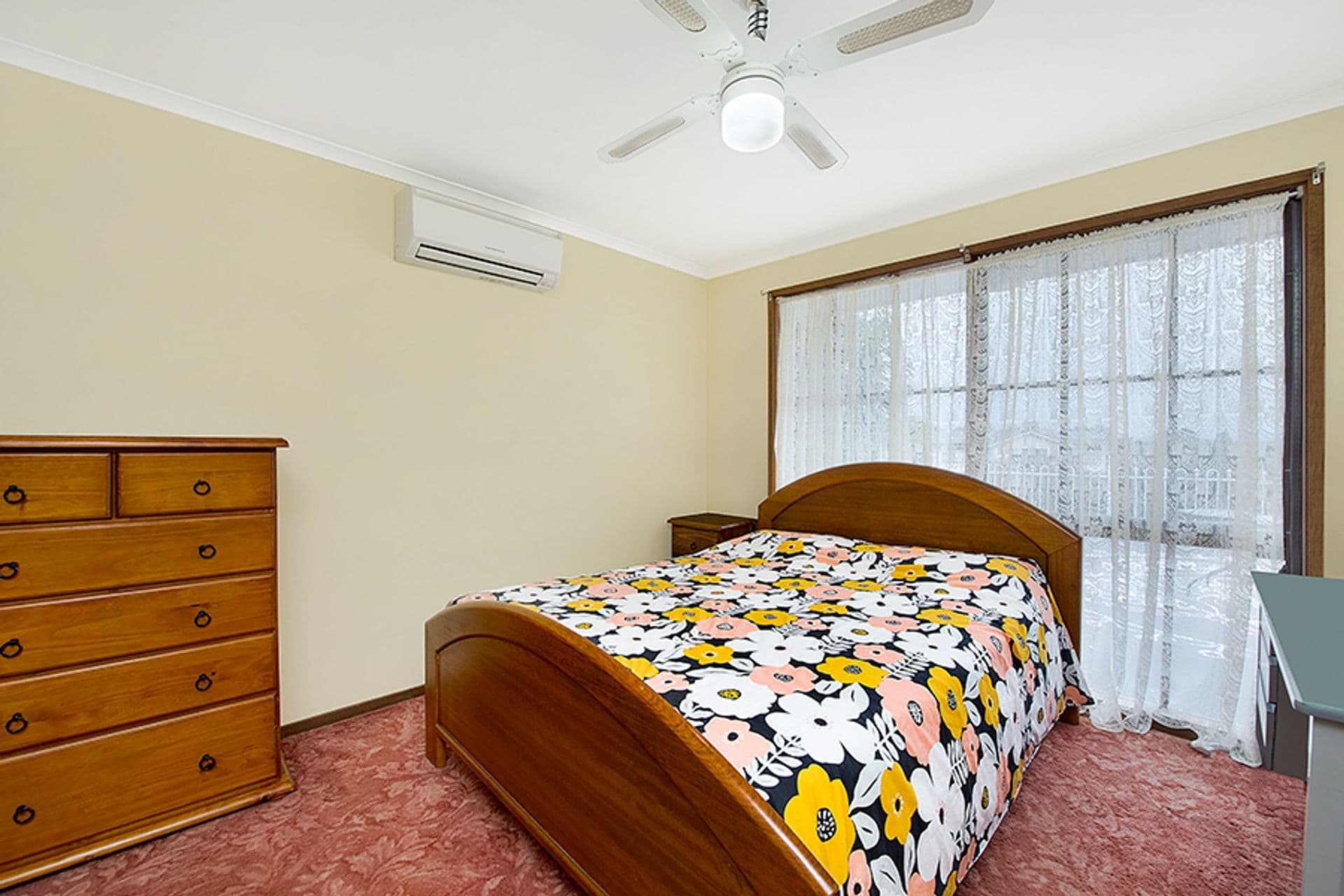 17 Thompson Place, Minto, NSW, 2566, Minto - Thumbnail 6