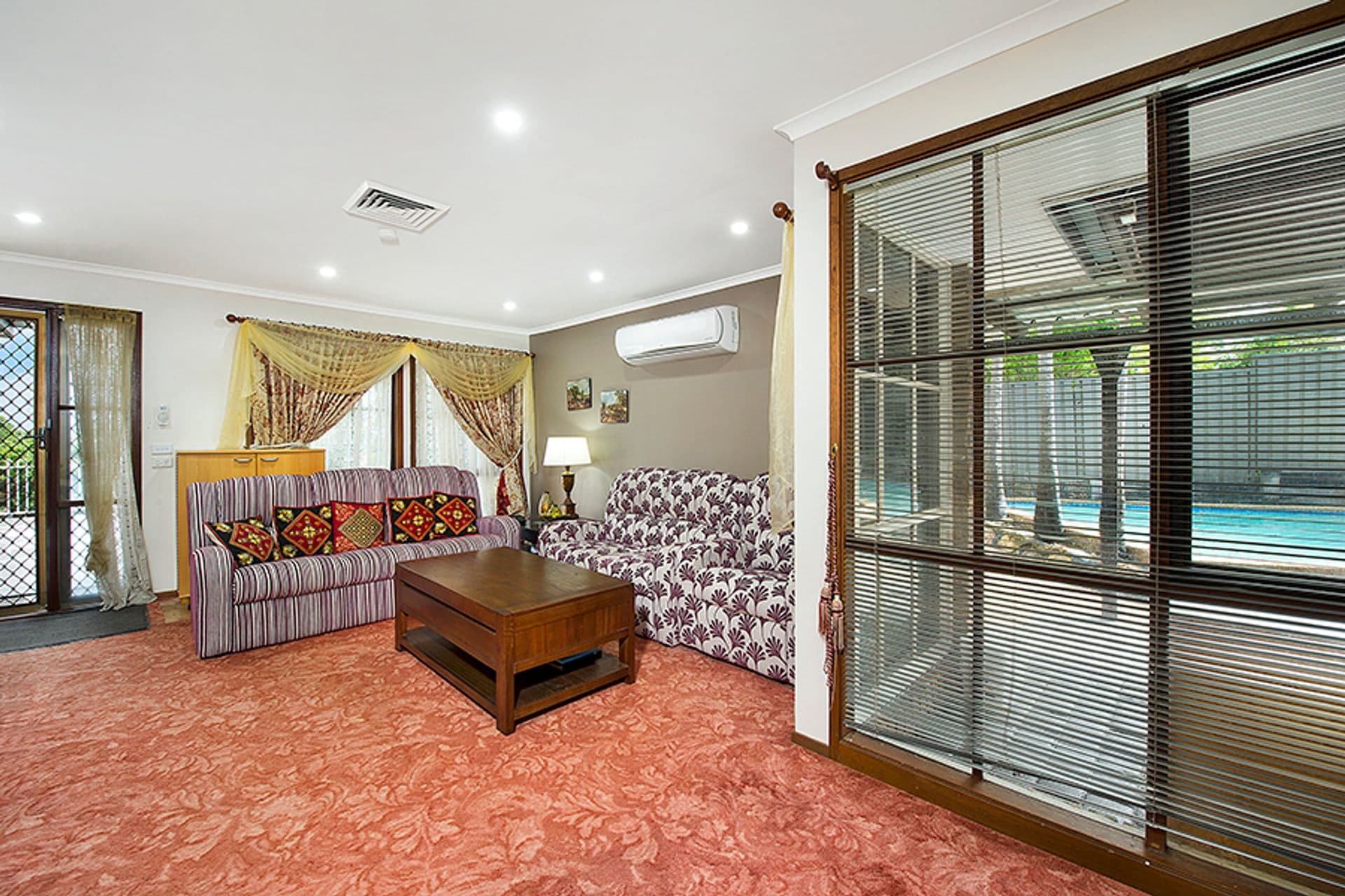 17 Thompson Place, Minto, NSW, 2566, Minto - Thumbnail 4