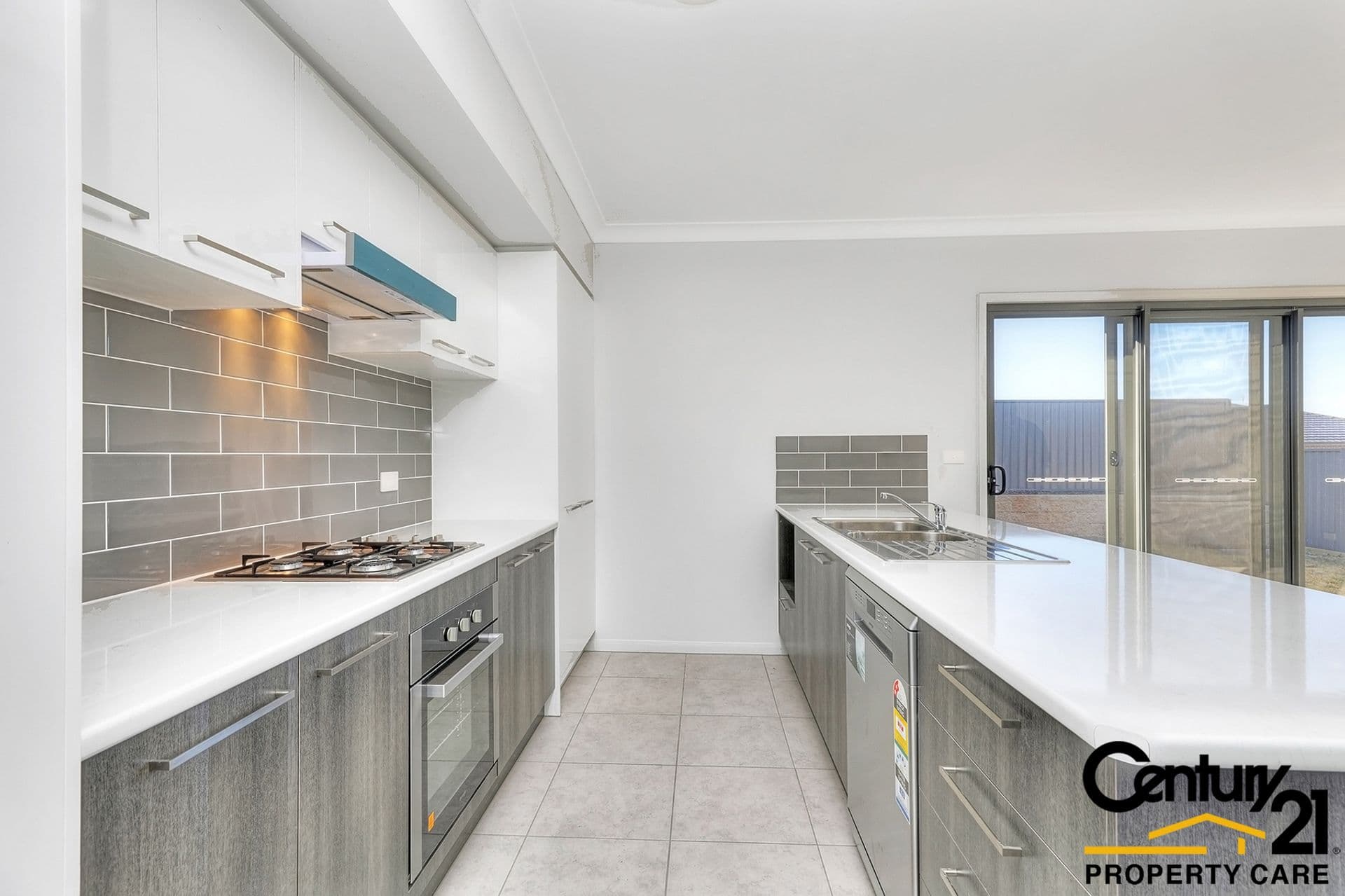 22 Mckeown St, Oran Park, NSW, 2570, Oran Park - Thumbnail 3
