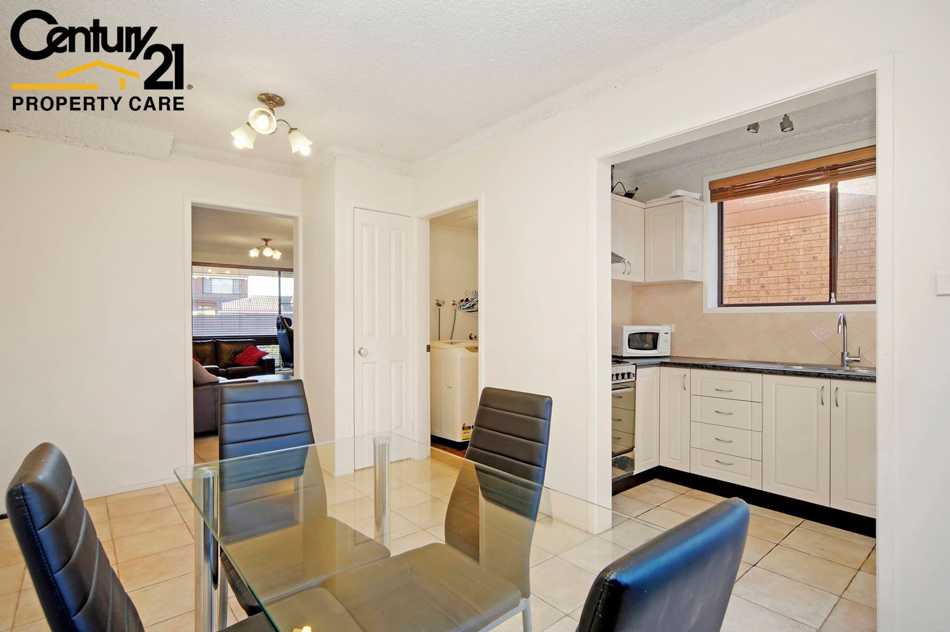 2/201 Harrow Rd, Glenfield, NSW, 2167, Glenfield - Thumbnail 2