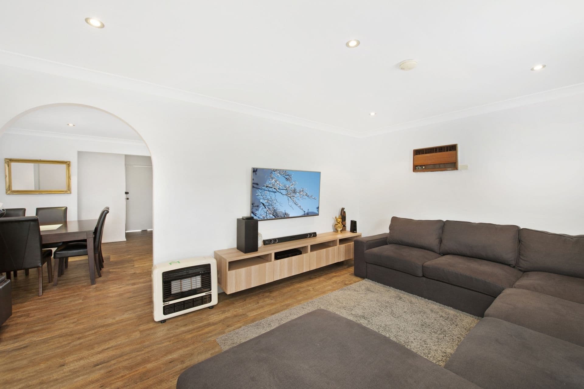 1 Ford Place, Ingleburn, NSW, 2565, Ingleburn - Thumbnail 4