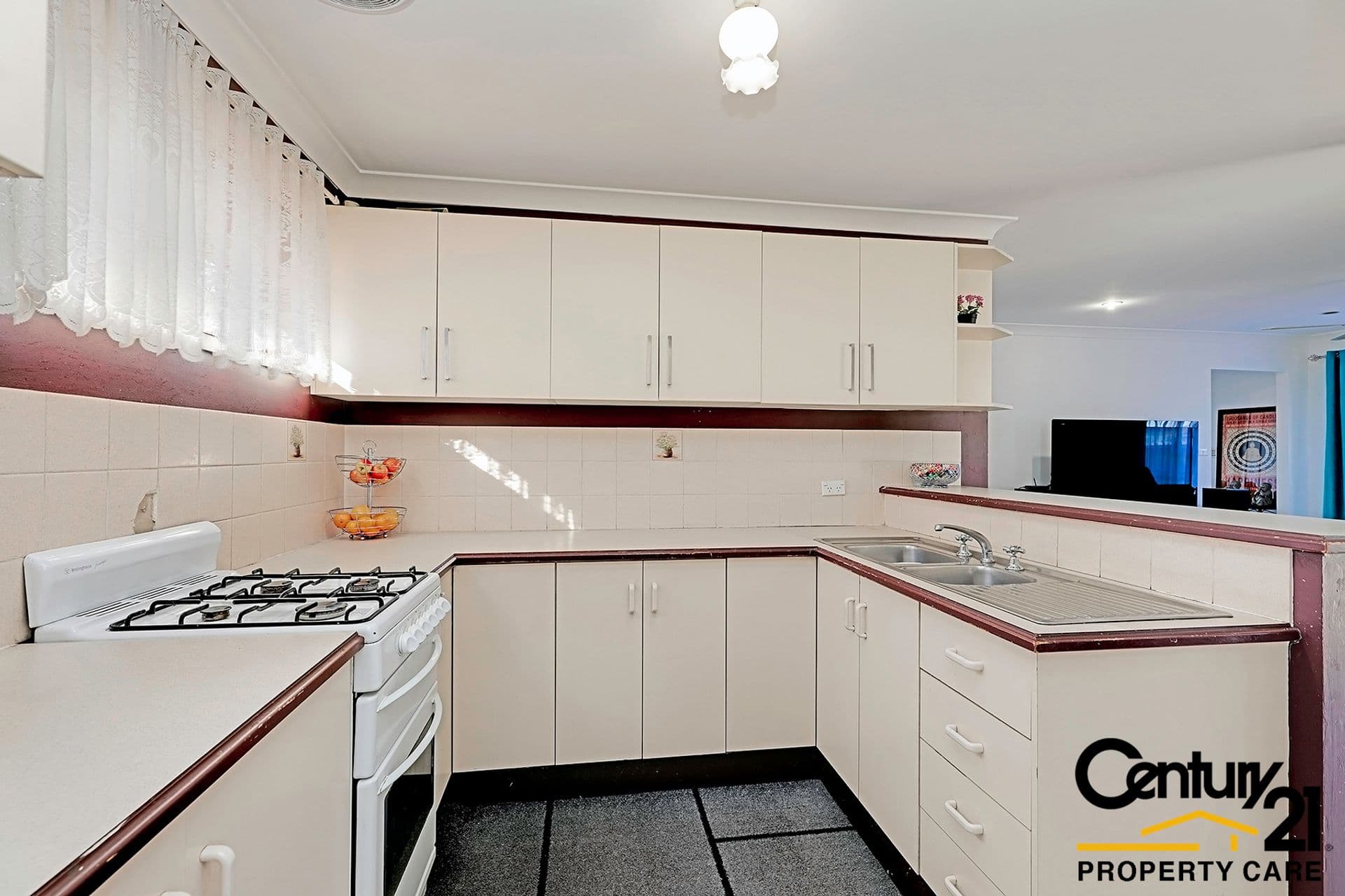 27  Guernsey Ave, Minto, NSW, 2566, Minto - Thumbnail 3