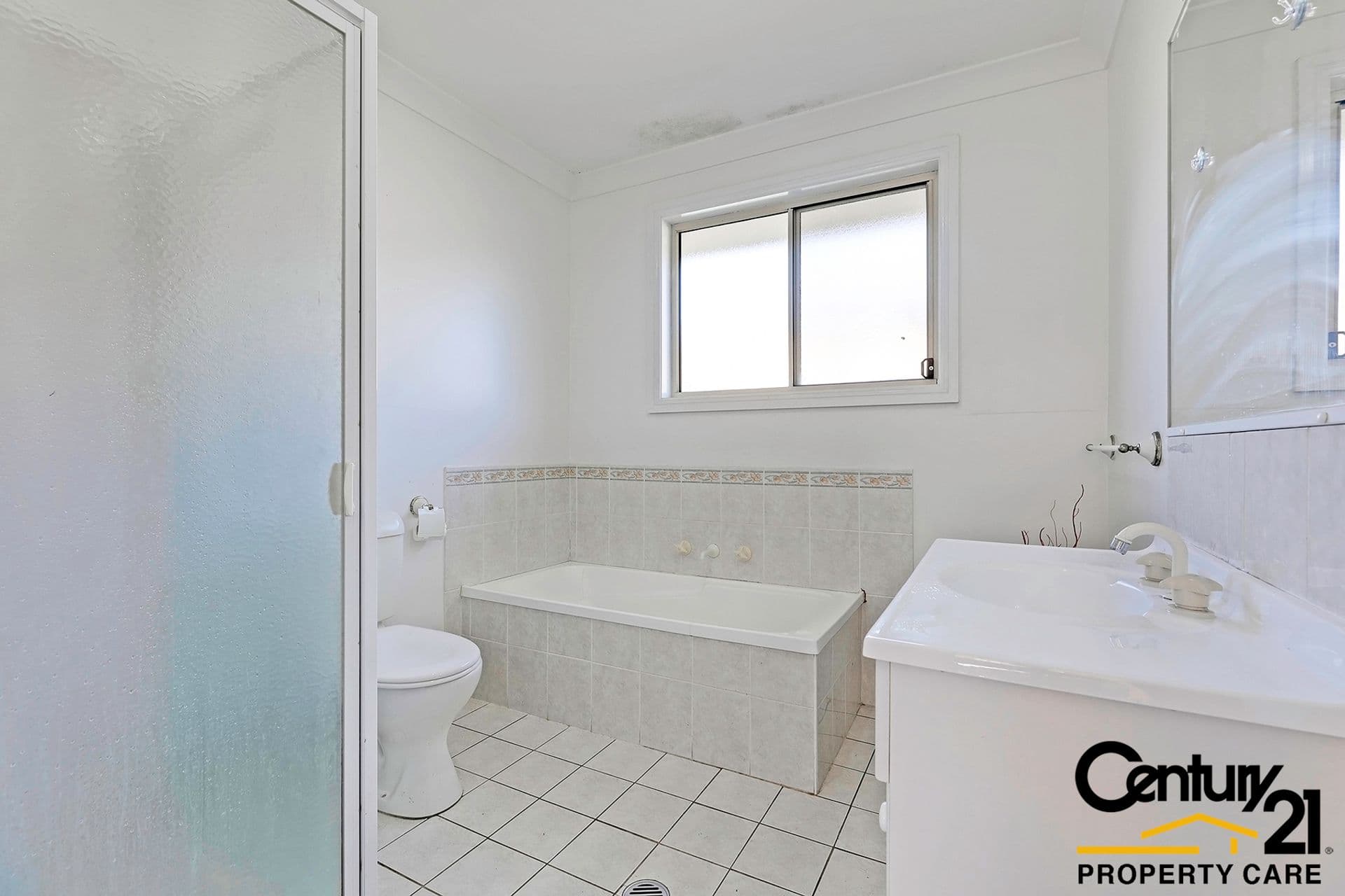 15 Webb Place, Minto, NSW, 2566, Minto - Thumbnail 5
