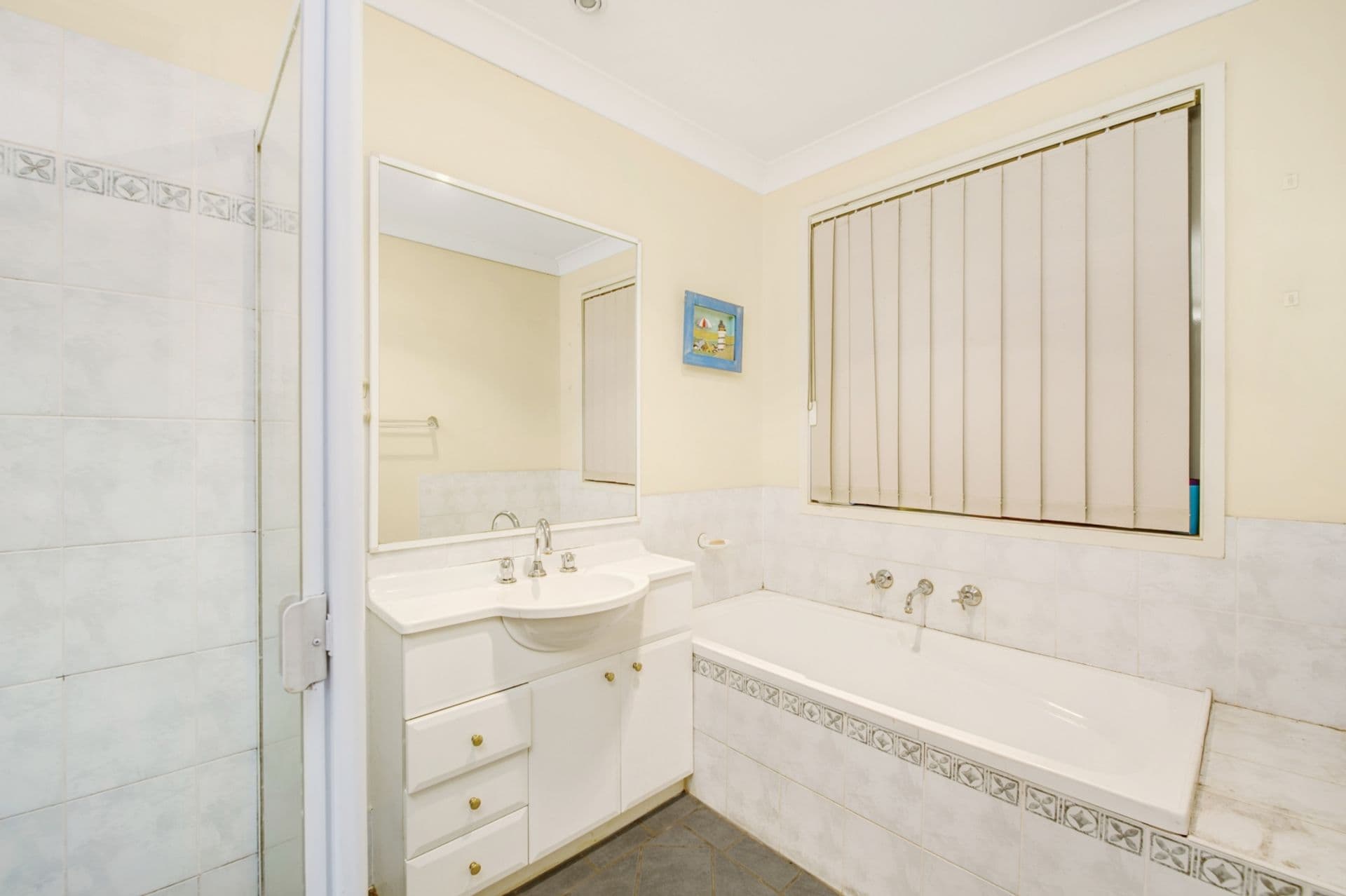 Address Withheld, Minto, NSW, 2566, Minto - Thumbnail 4