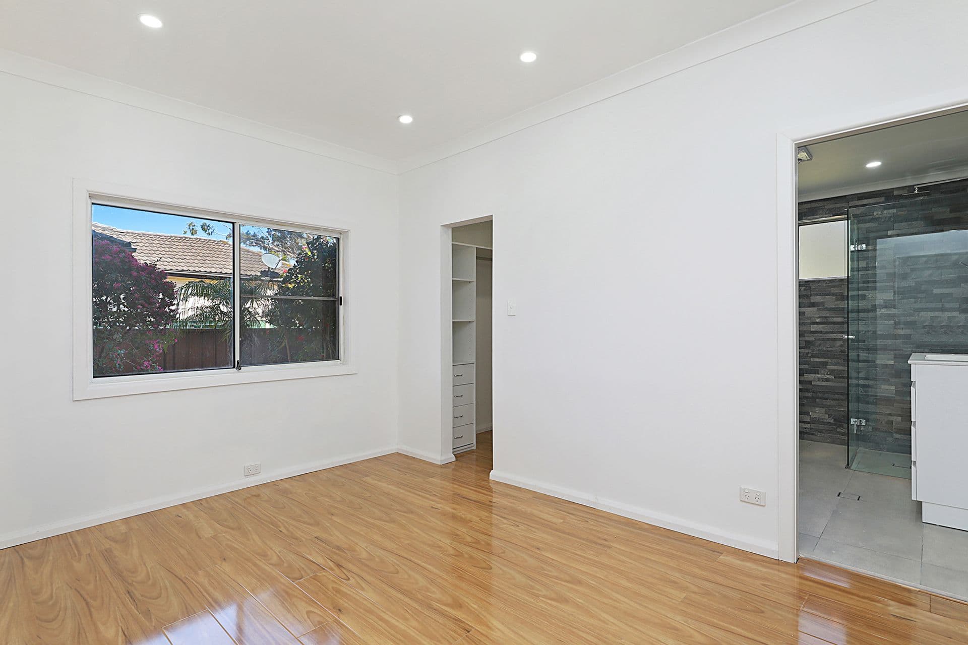 69  Pembroke Rd, Minto, NSW, 2566, Minto - Thumbnail 4