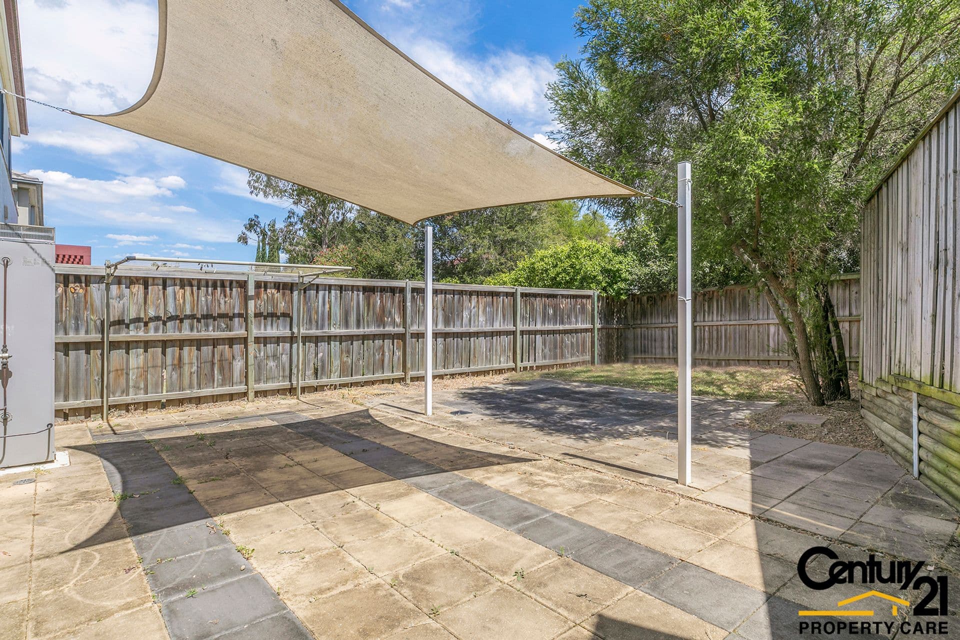 2 Glatton Rd, Glenfield, NSW, 2167, Glenfield - Thumbnail 6