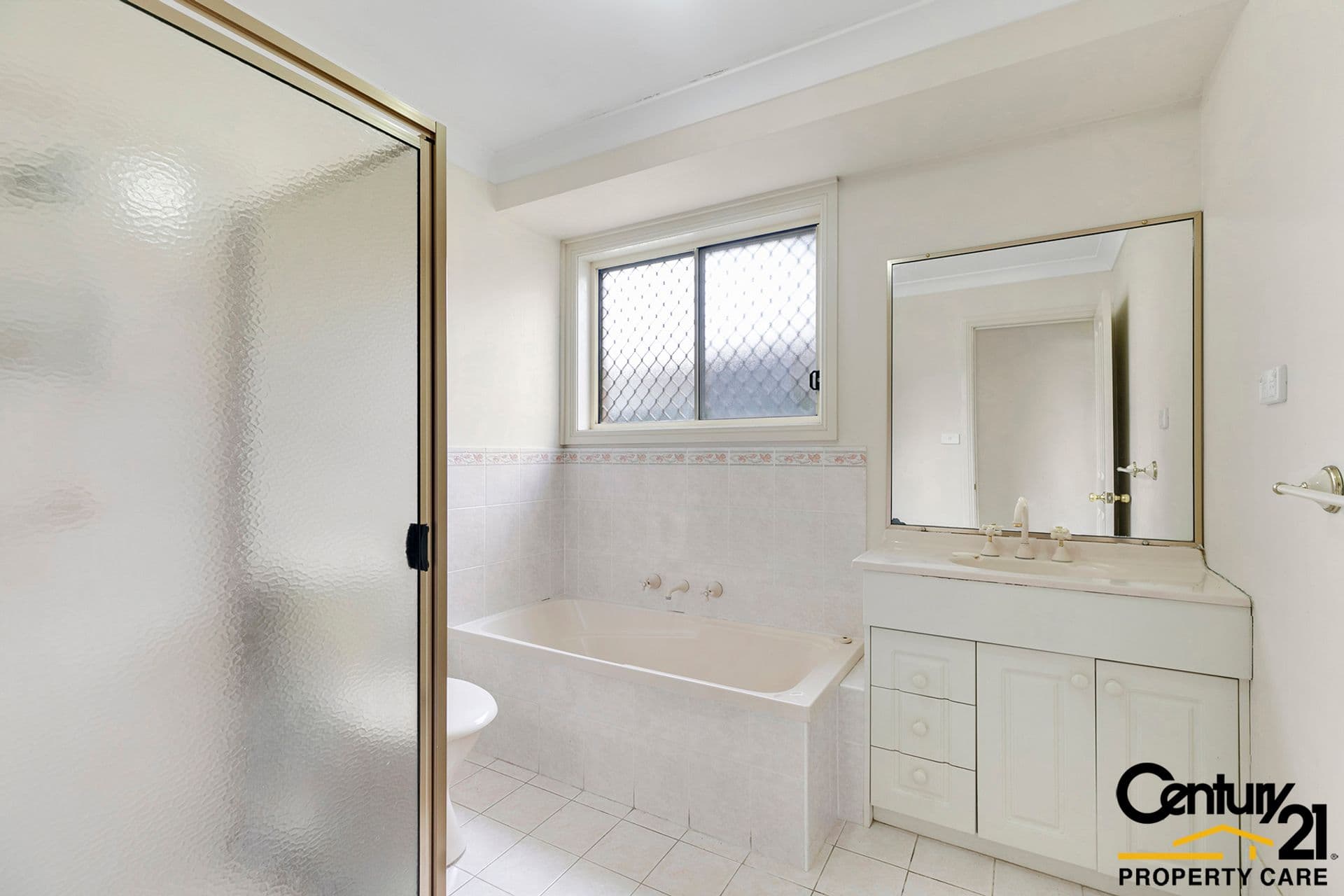 7 Webb Place, Minto, NSW, 2566, Minto - Thumbnail 3