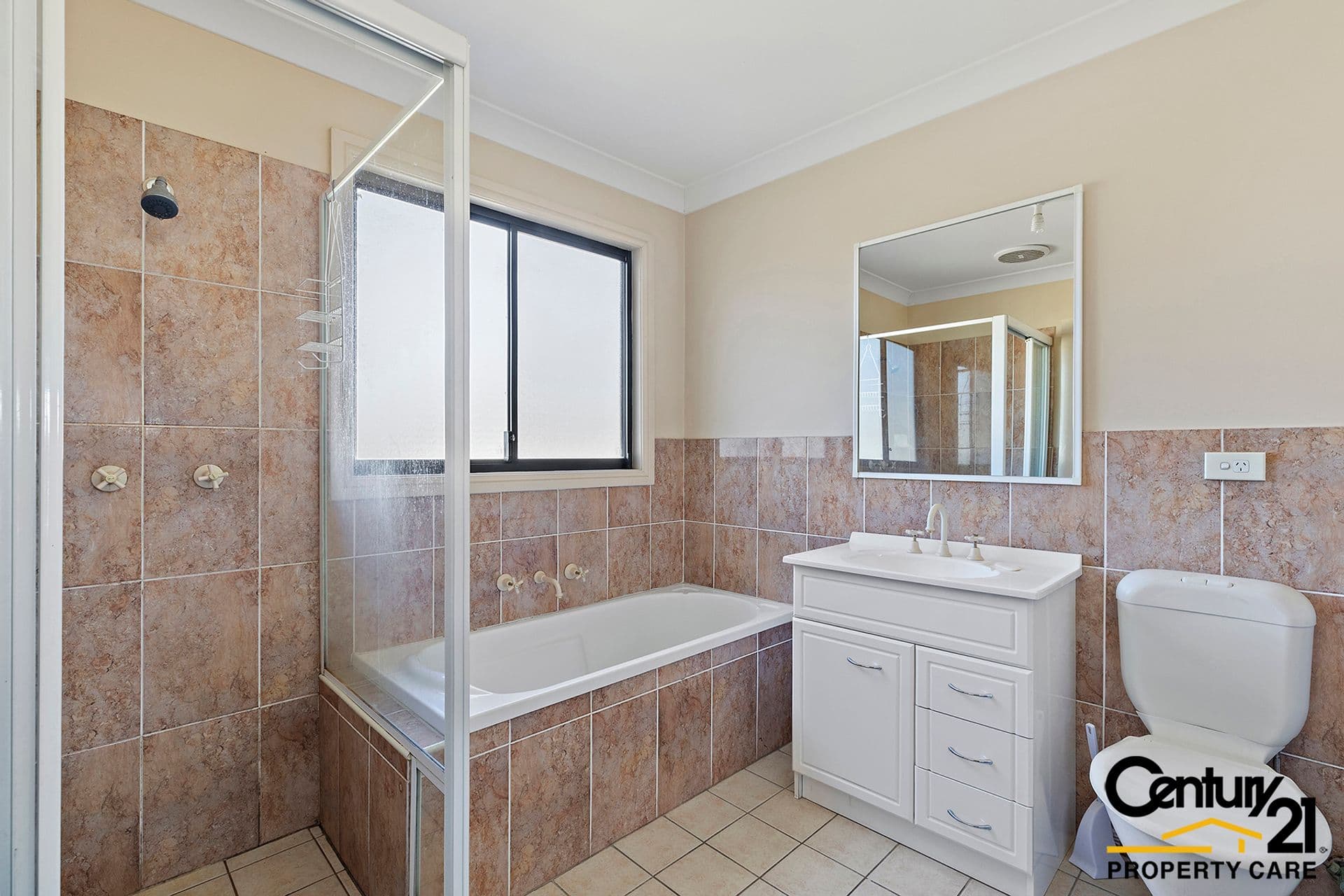 2A Belford St, Ingleburn, NSW, 2565, Ingleburn - Thumbnail 2