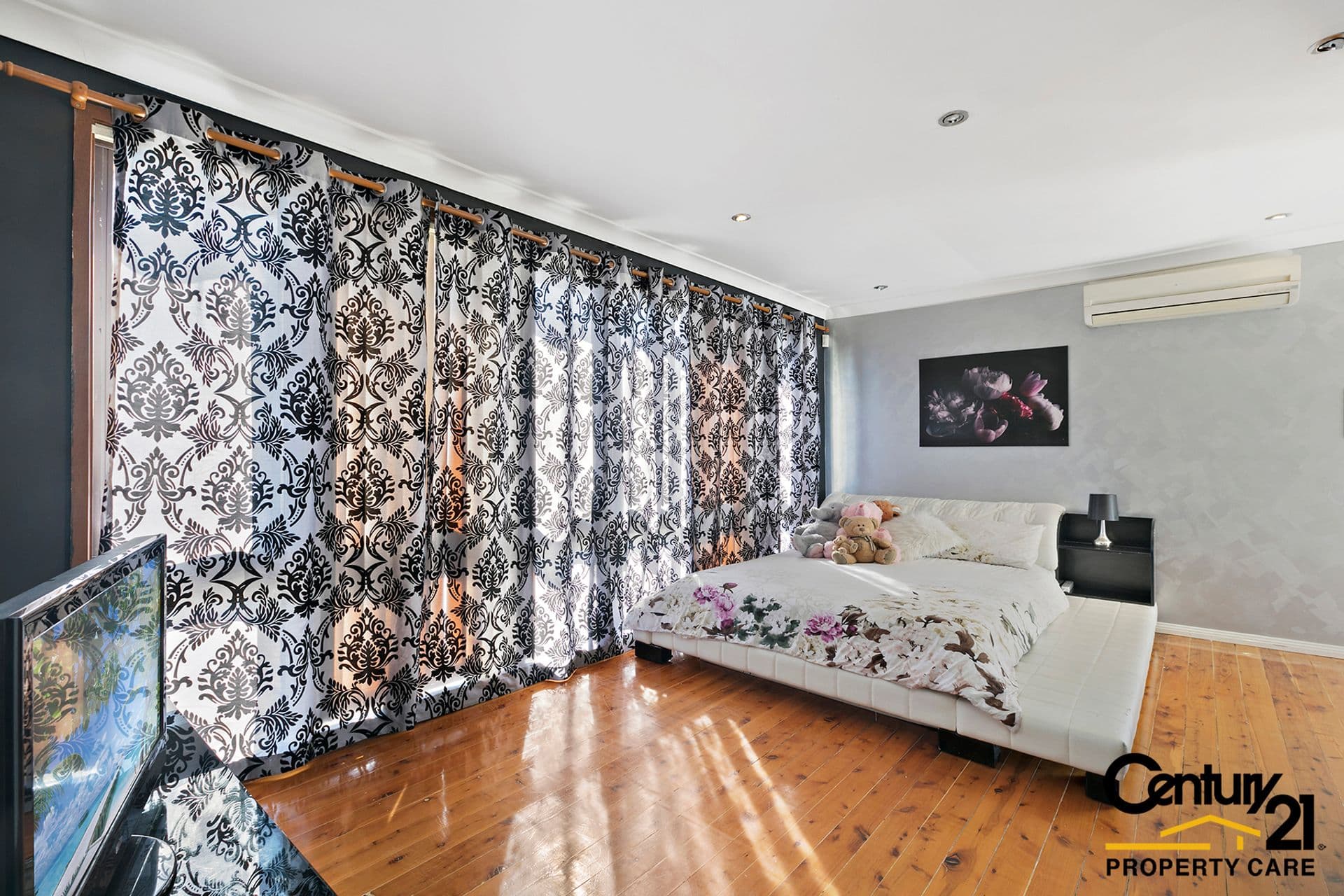 4  Moffat Place, Minto, NSW, 2566, Minto - Thumbnail 3