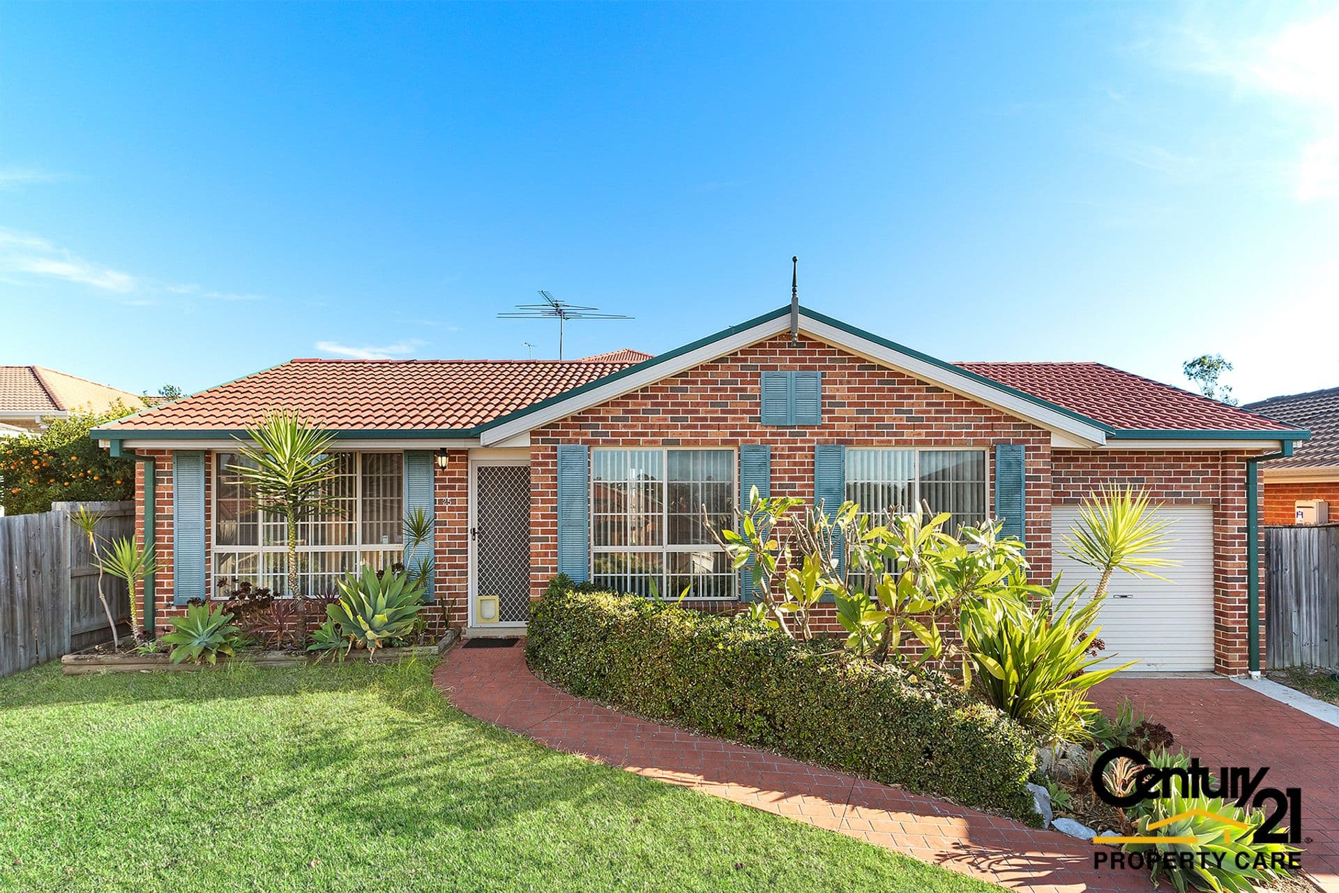 25 Norman Dunlop Cct, Minto, NSW, 2566, Minto - Thumbnail 5