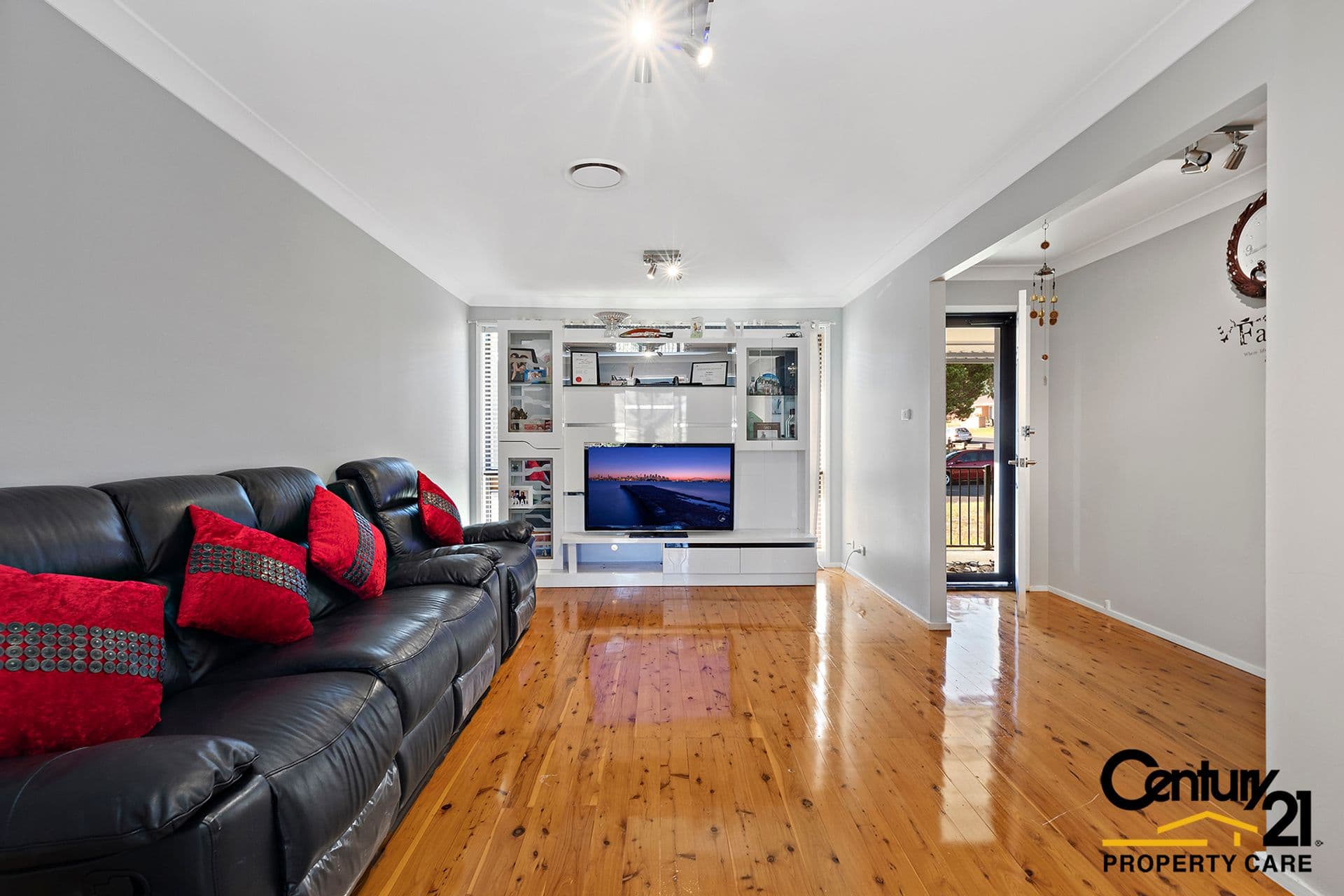 3 Collis Pl, Minto, NSW, 2566, Minto - Thumbnail 2