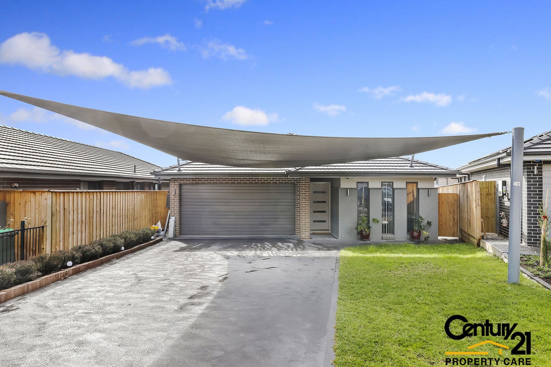 16 Cradle Ave, Minto, NSW, 2566, Minto - Image 1