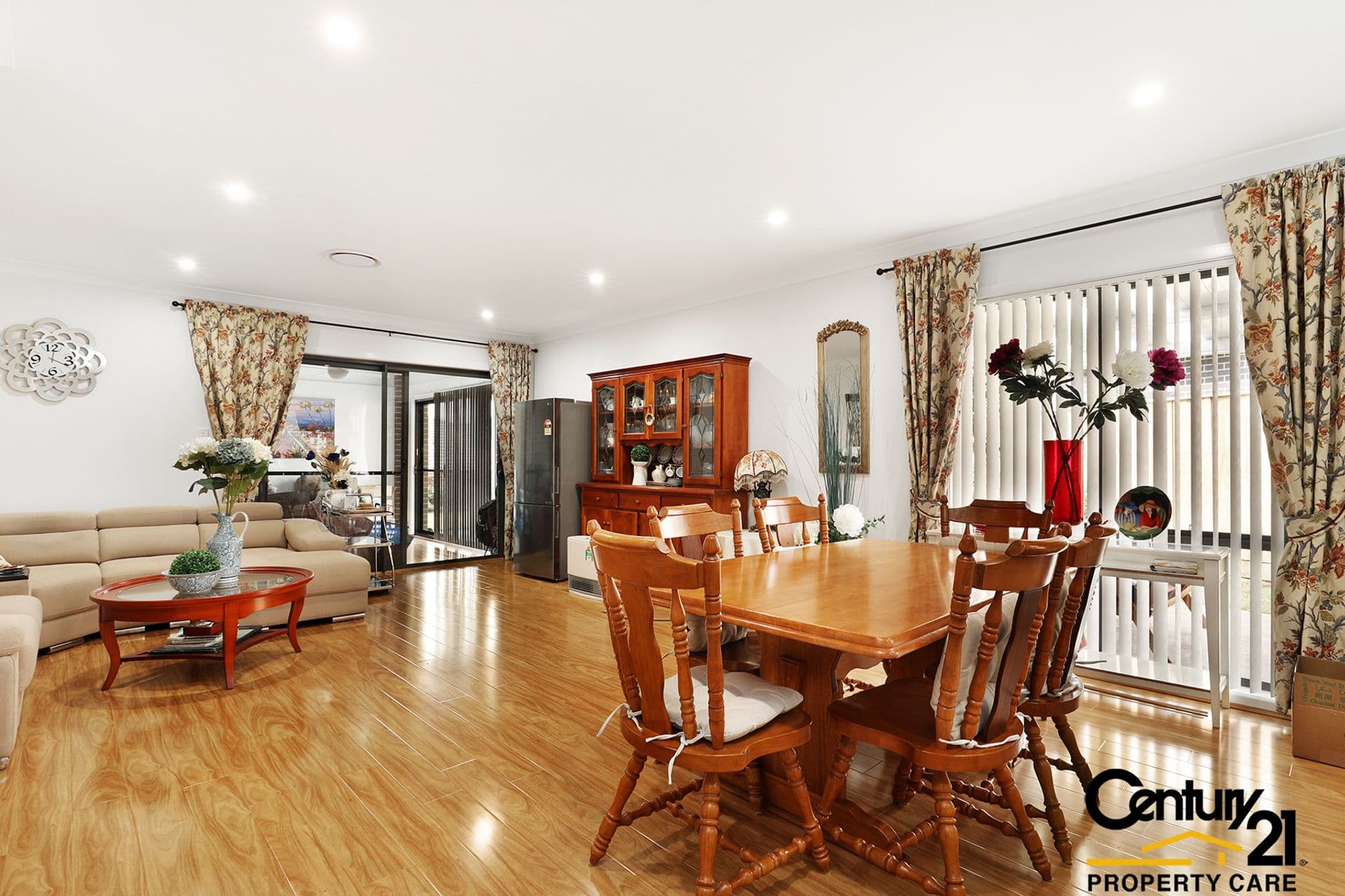 16 Cradle Ave, Minto, NSW, 2566, Minto - Thumbnail 4