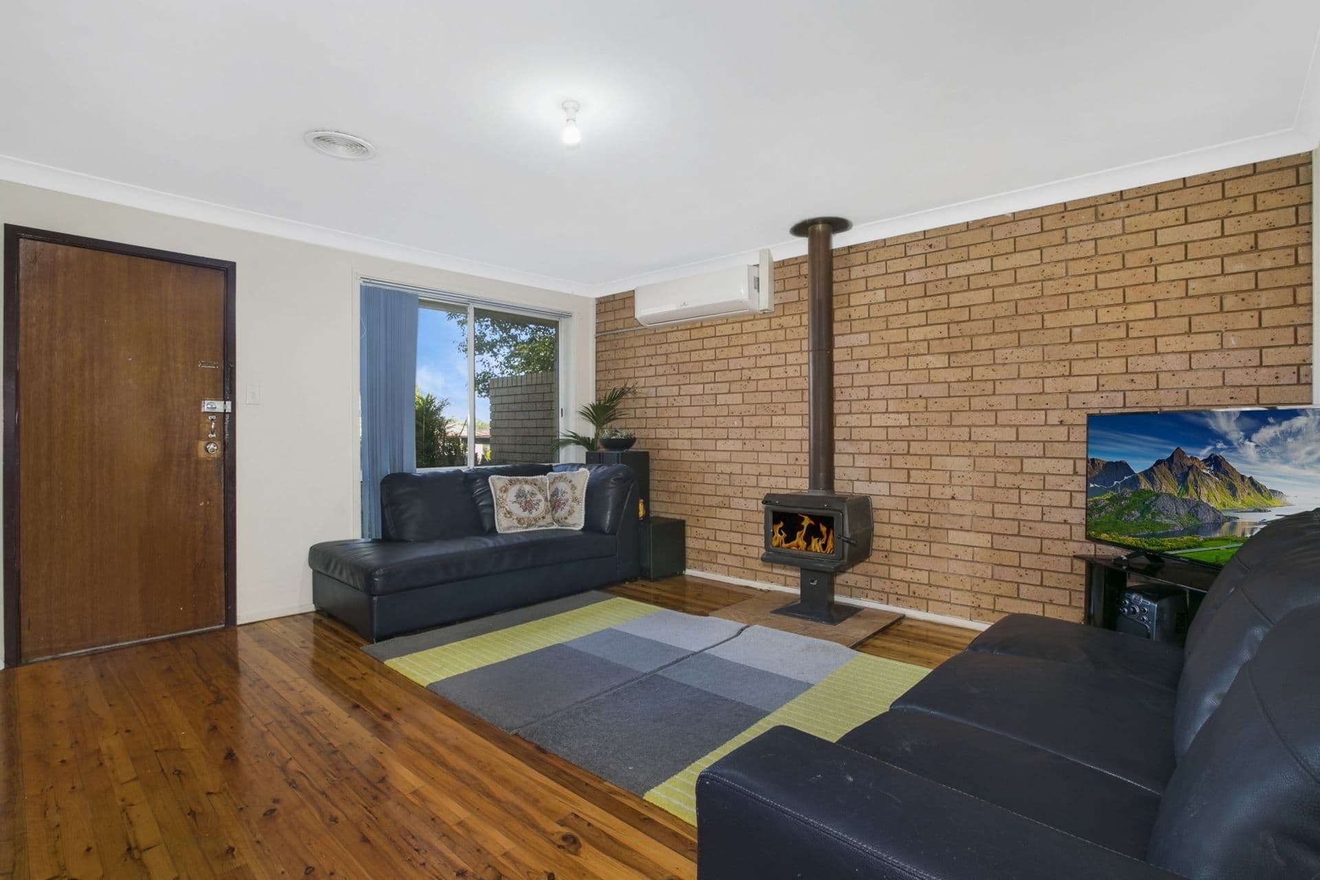 7 Campbell Close, Minto, NSW, 2566, Minto - Image 1