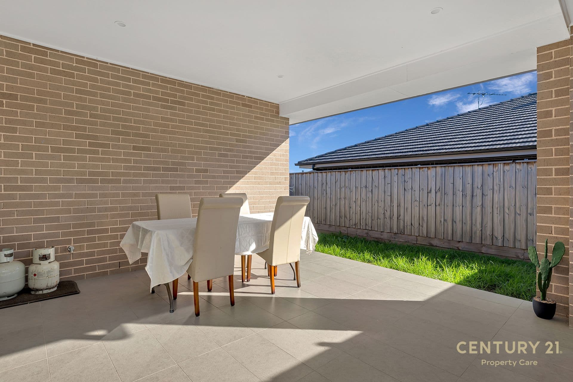 33 Dalrymple Ave, Minto, NSW, 2566, Minto - Thumbnail 6
