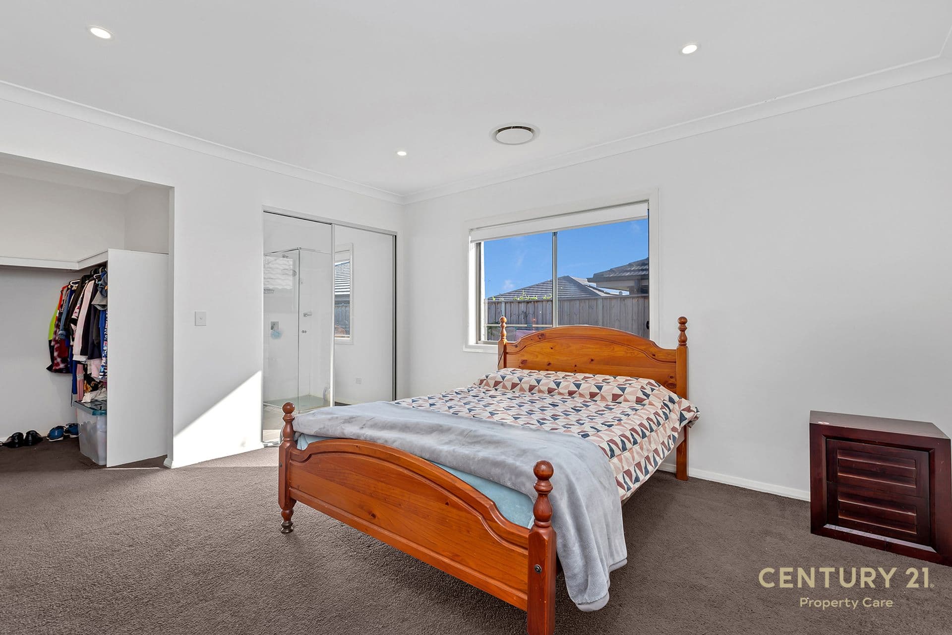 33 Dalrymple Ave, Minto, NSW, 2566, Minto - Thumbnail 4