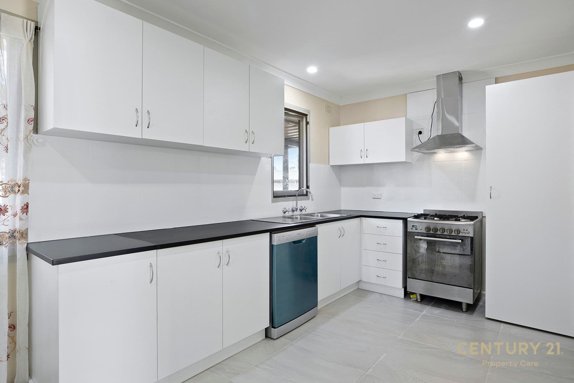 12 Scribbly Pl, Macquarie Fields, NSW, 2564, Macquarie Fields - Thumbnail 6