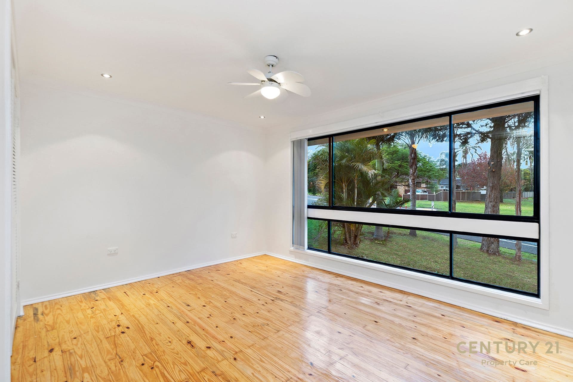 7 Ohlfsen Rd, Minto, NSW, 2566, Minto - Thumbnail 6