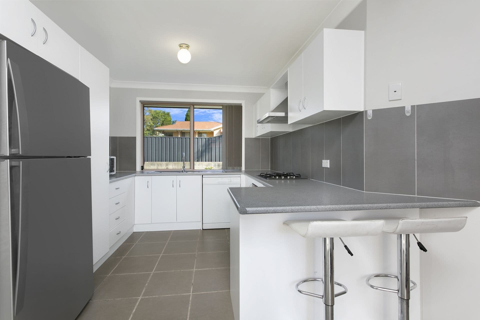 15 Gardiner St, Minto, NSW, 2566, Minto - Thumbnail 2