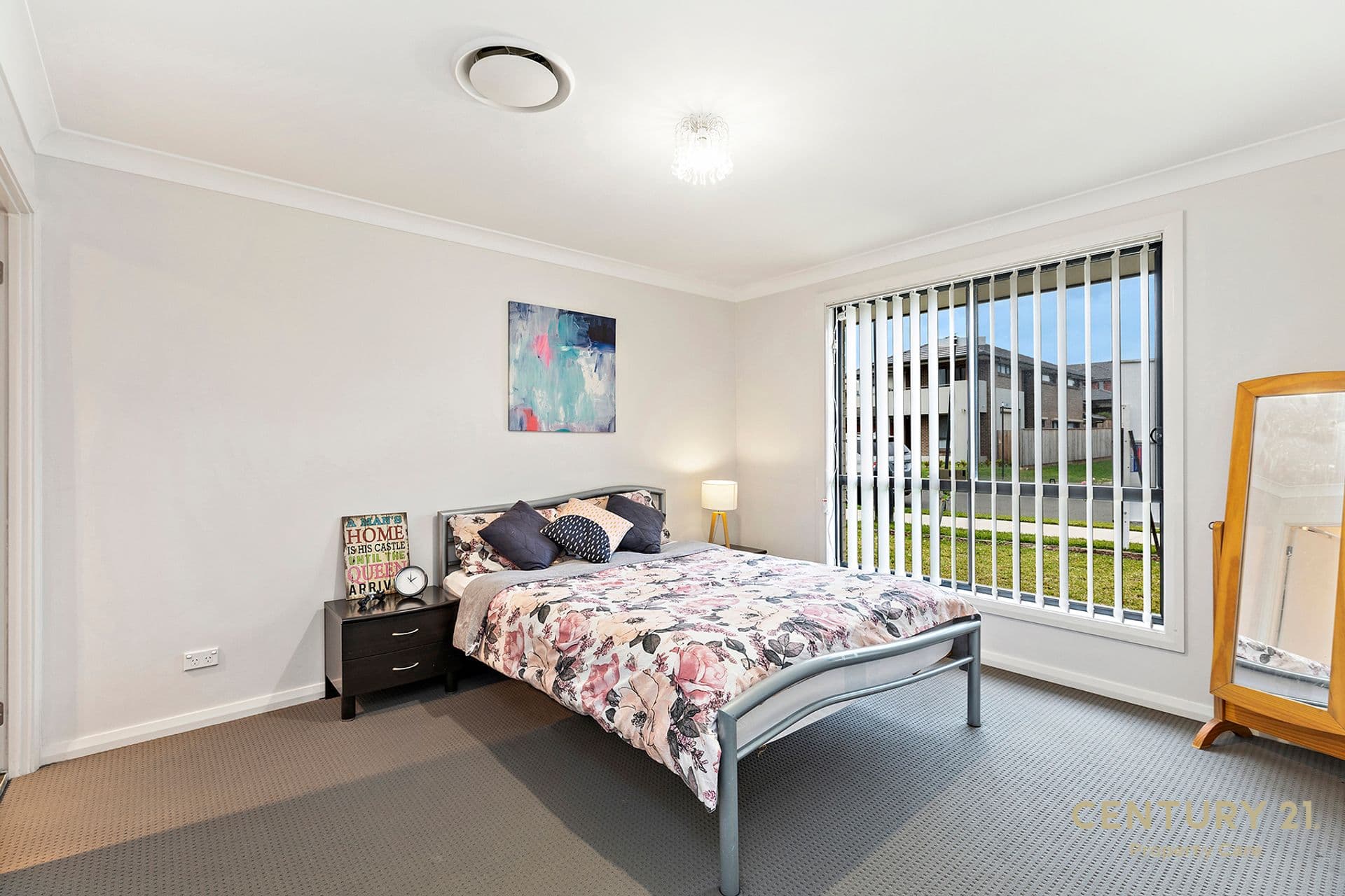 70 Pendergast Ave, Minto, NSW, 2566, Minto - Thumbnail 4